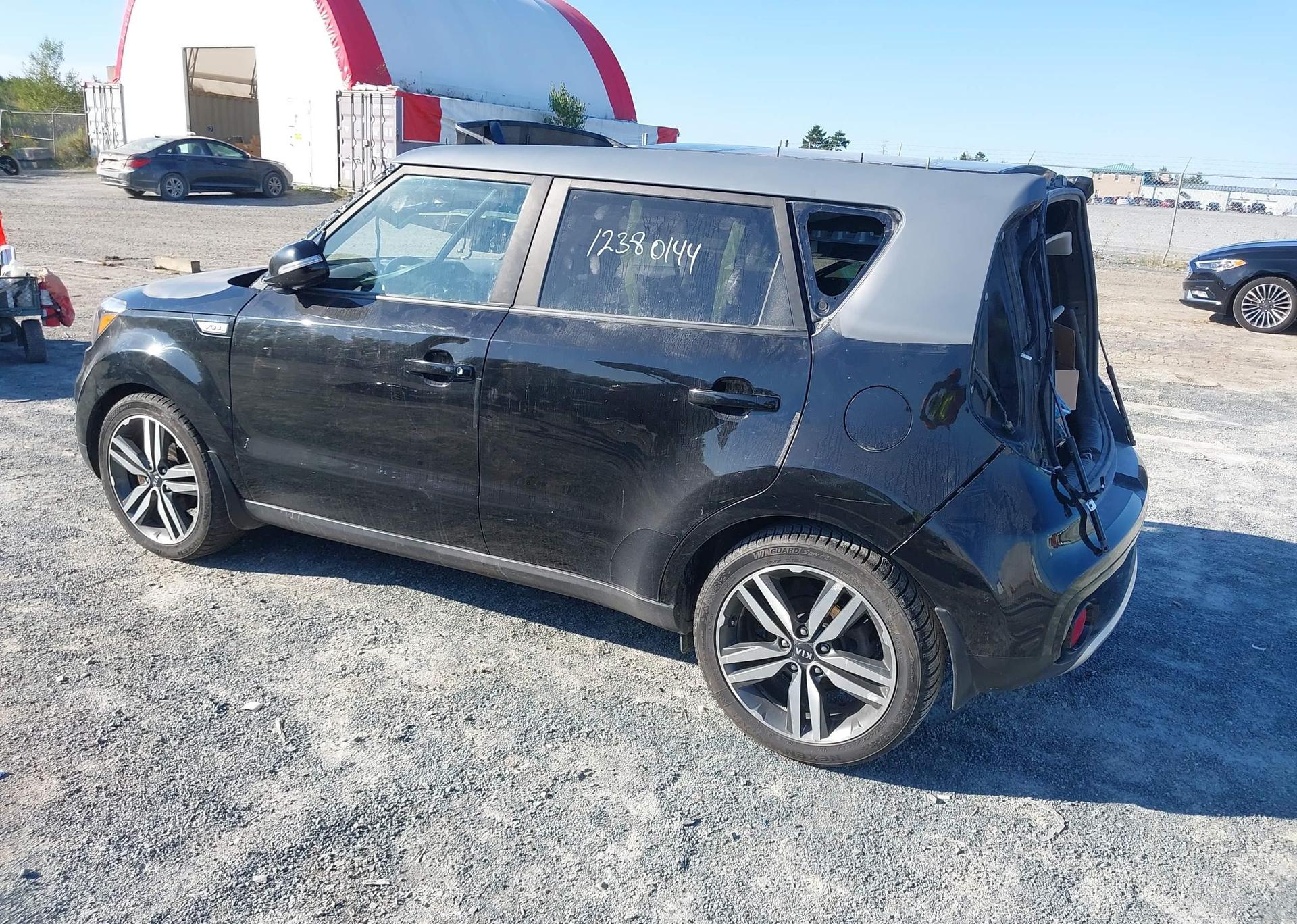 2018 KIA SOUL +