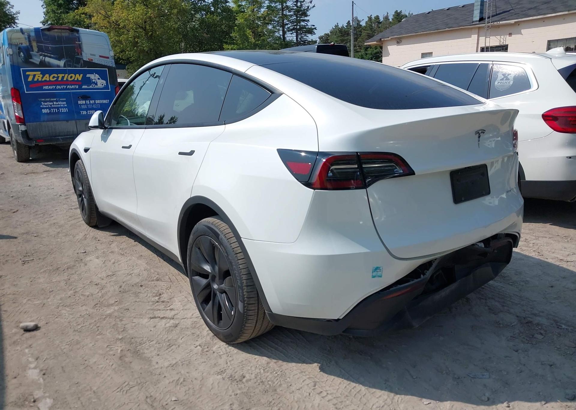 2025 TESLA MODEL Y LONG RANGE