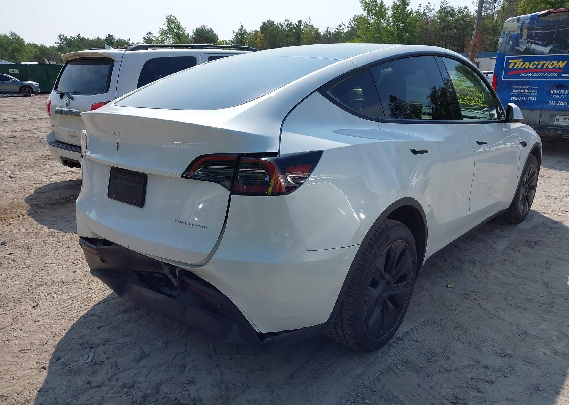 2025 TESLA MODEL Y LONG RANGE