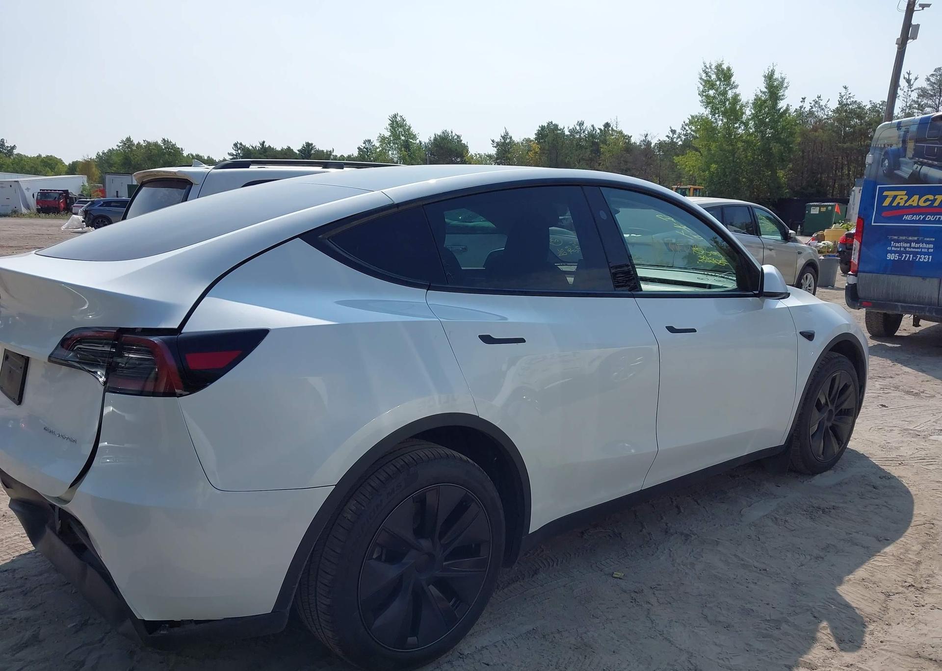 2025 TESLA MODEL Y LONG RANGE