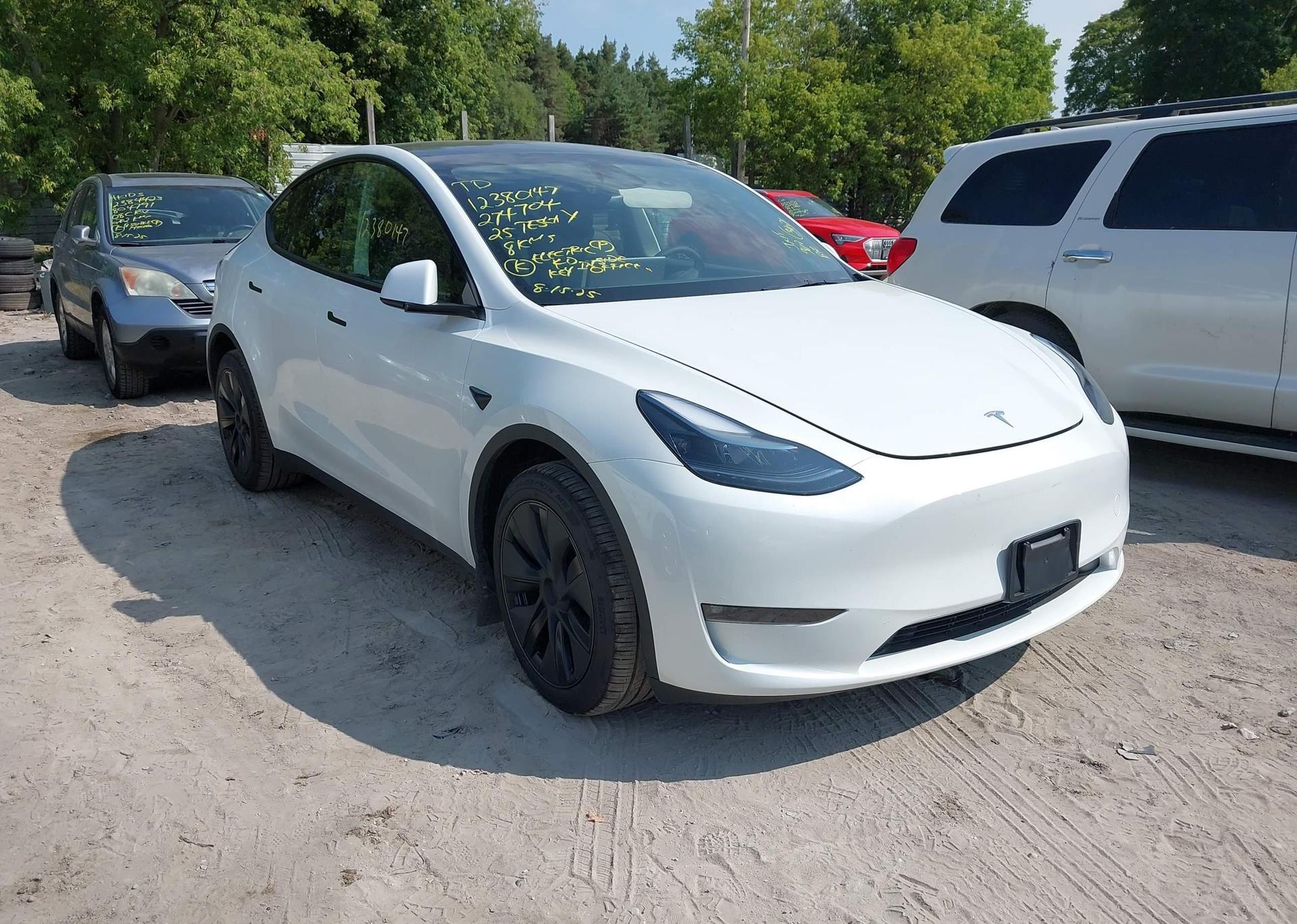 2025 TESLA MODEL Y LONG RANGE