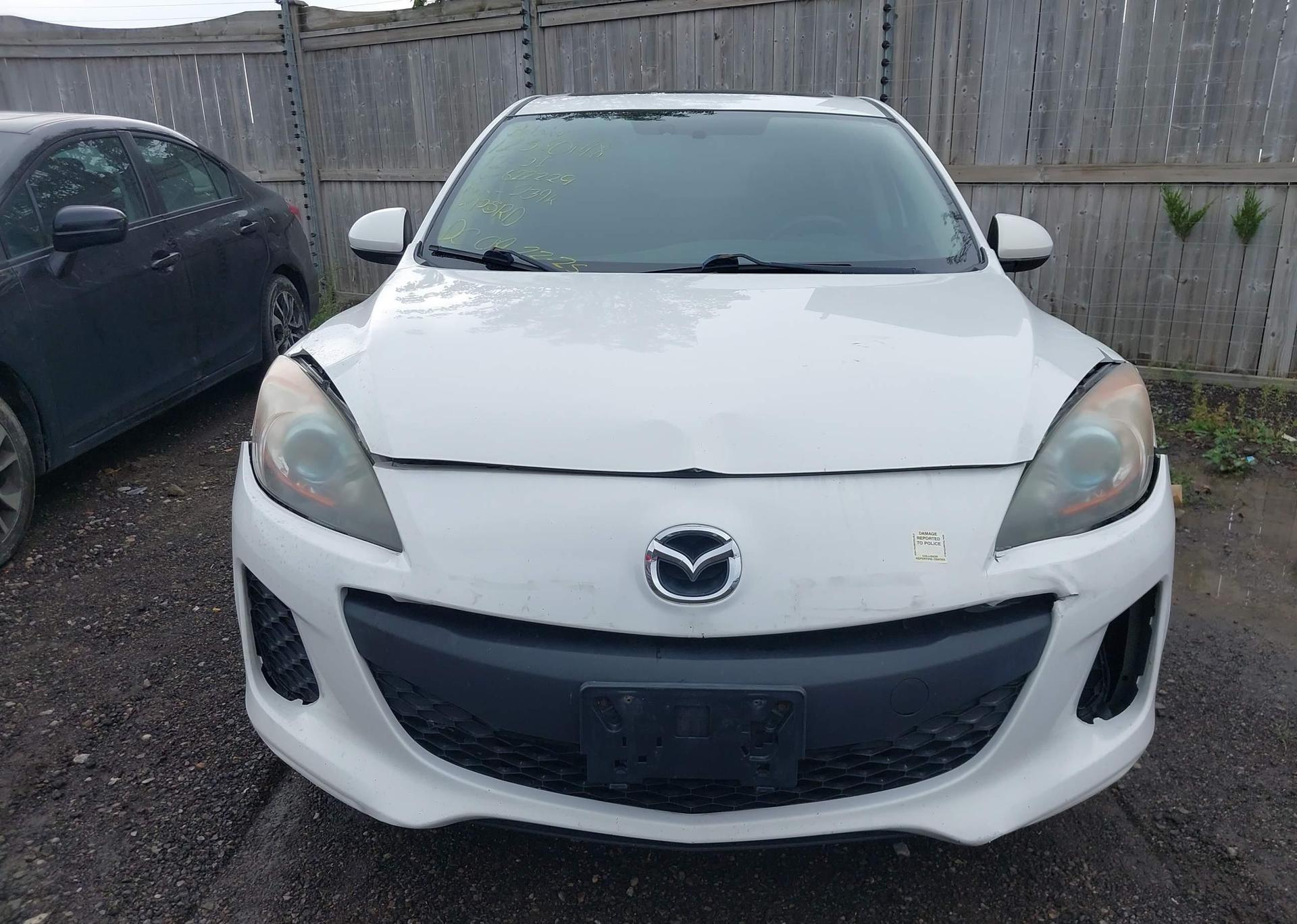 2012 MAZDA 3 I