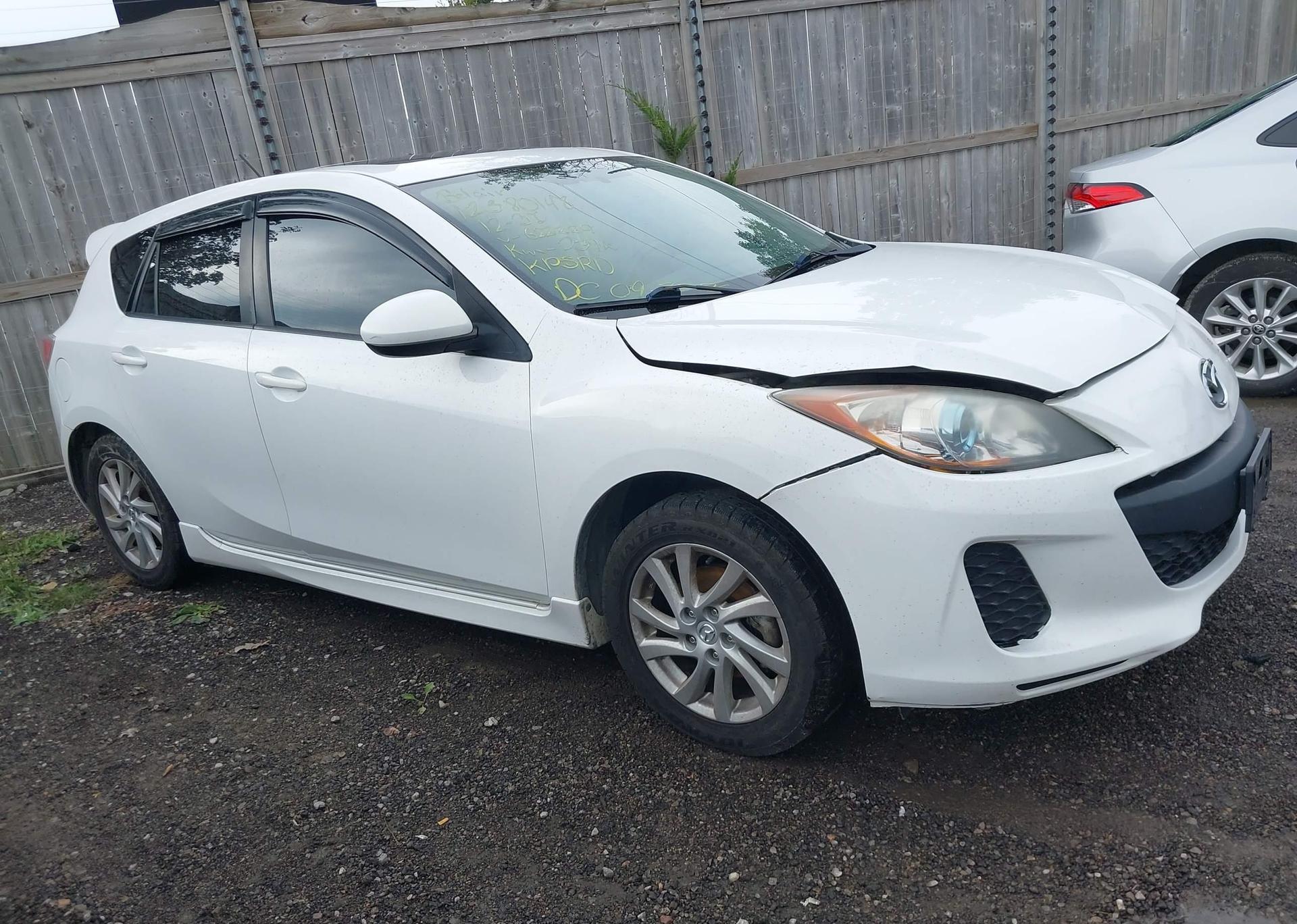 2012 MAZDA 3 I