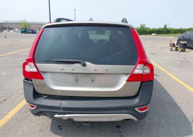 2012 VOLVO XC70 T6