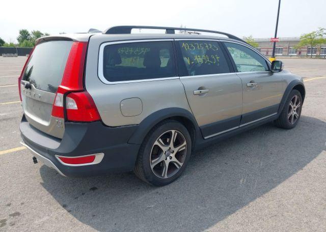 2012 VOLVO XC70 T6