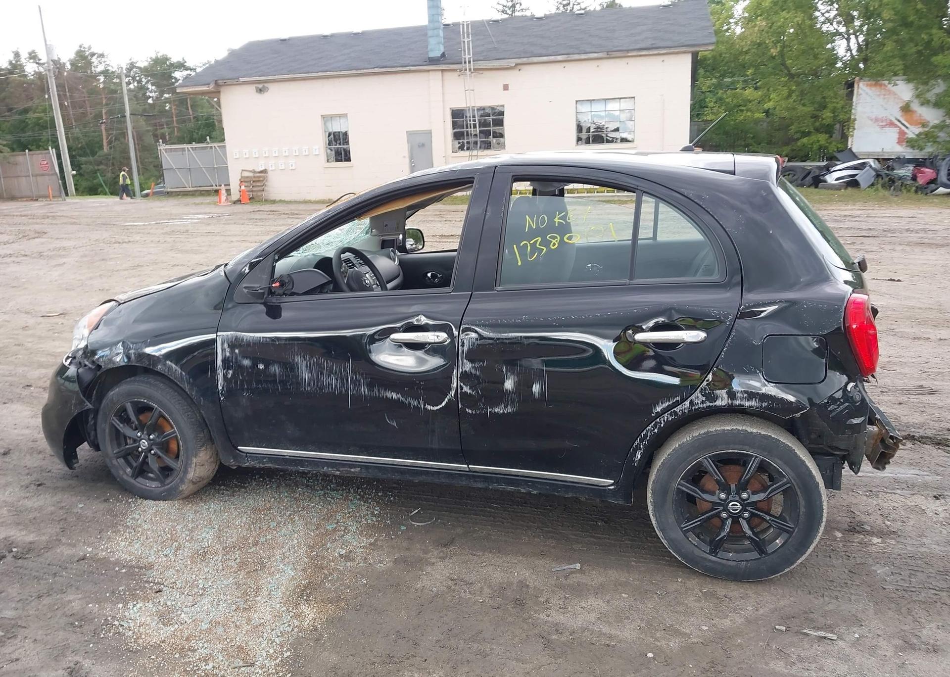 2015 NISSAN MICRA