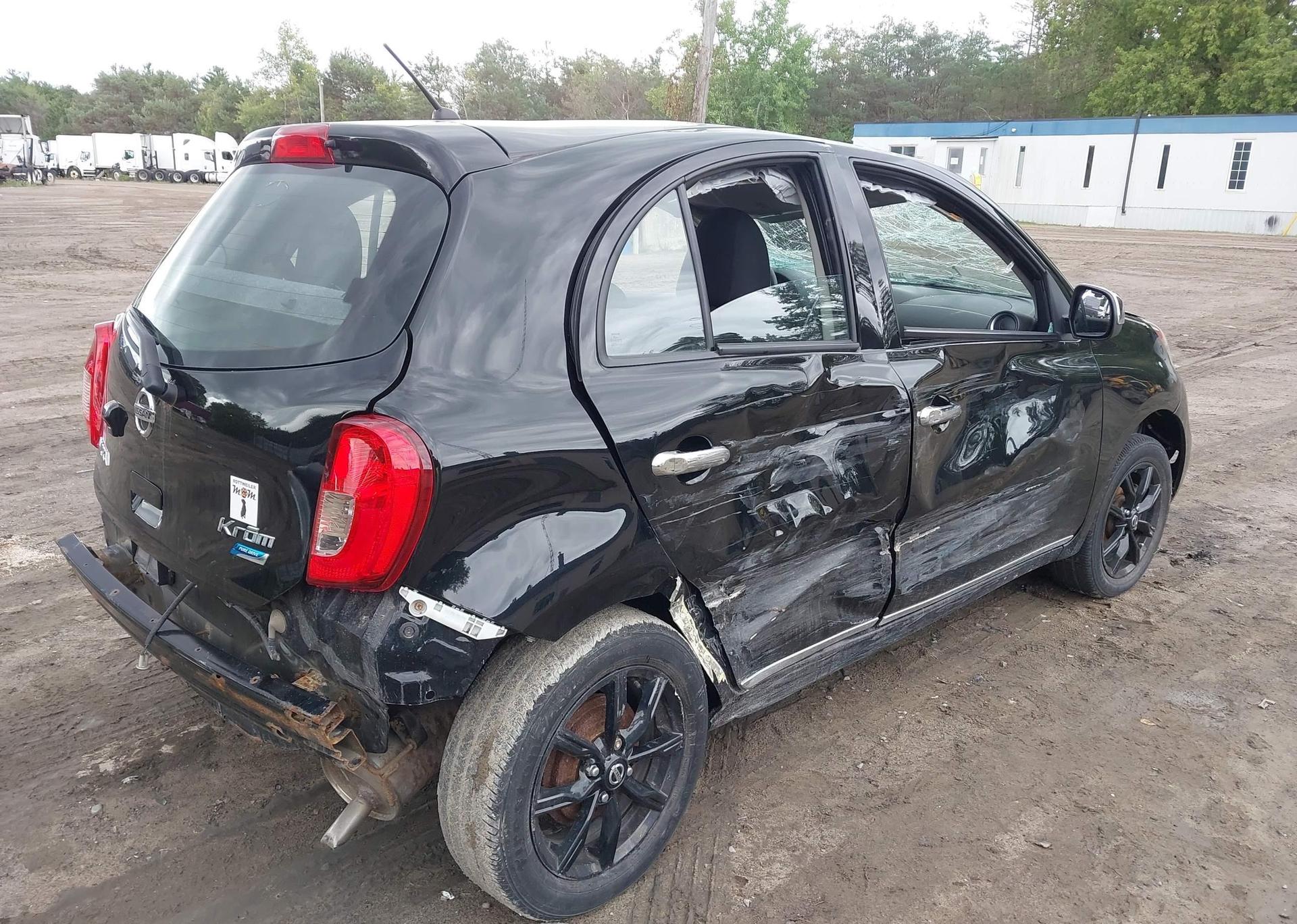 2015 NISSAN MICRA