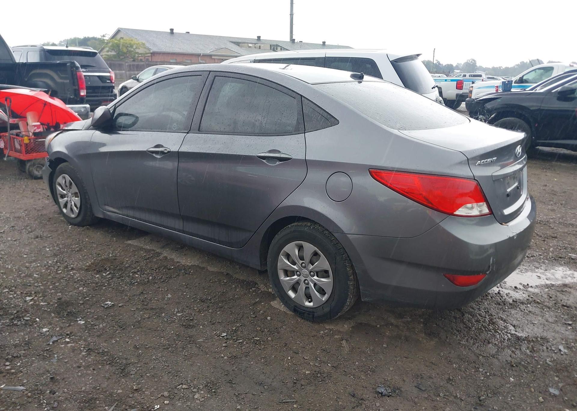 2015 HYUNDAI ACCENT GLS