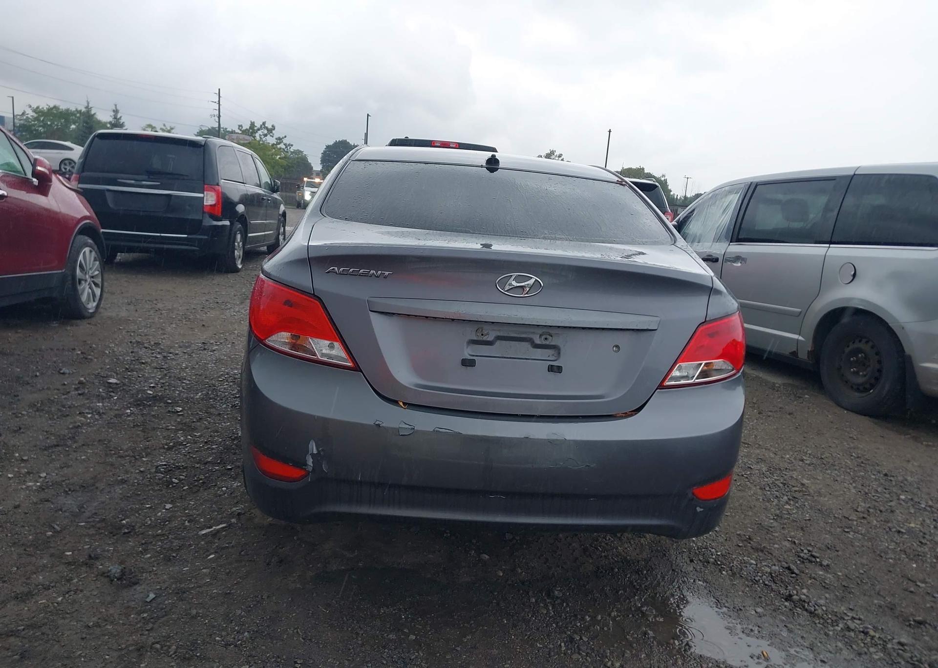2015 HYUNDAI ACCENT GLS