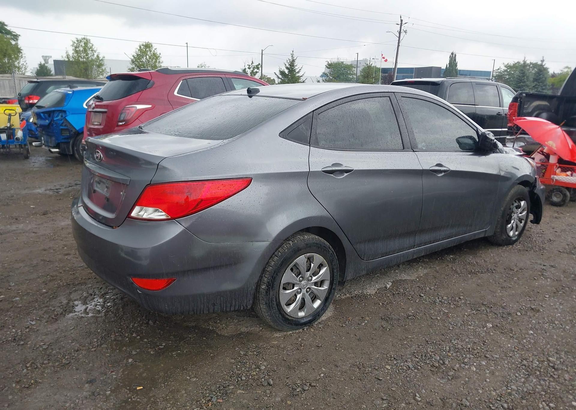 2015 HYUNDAI ACCENT GLS