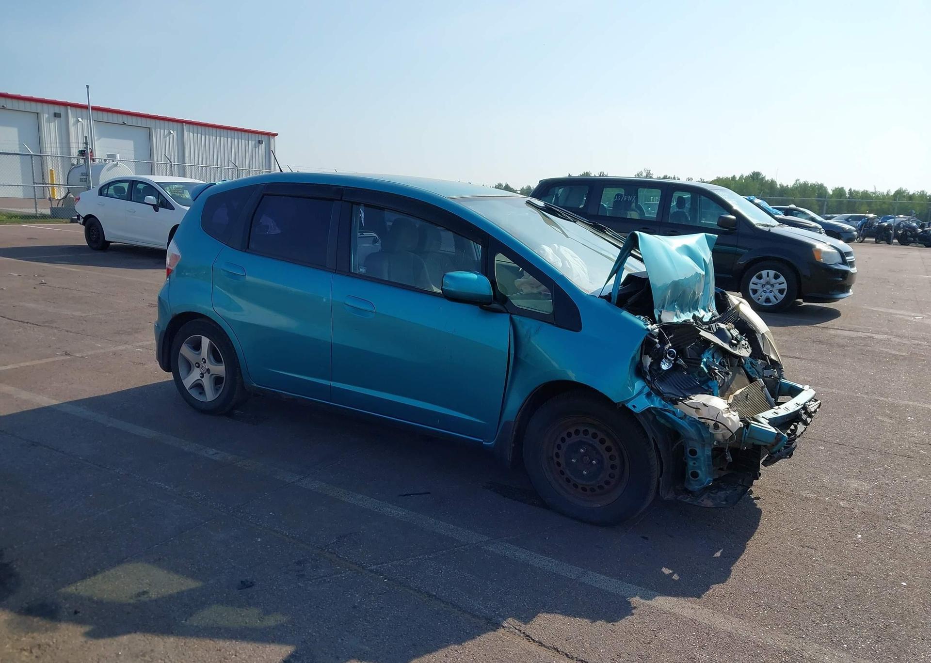 2013 HONDA FIT LX