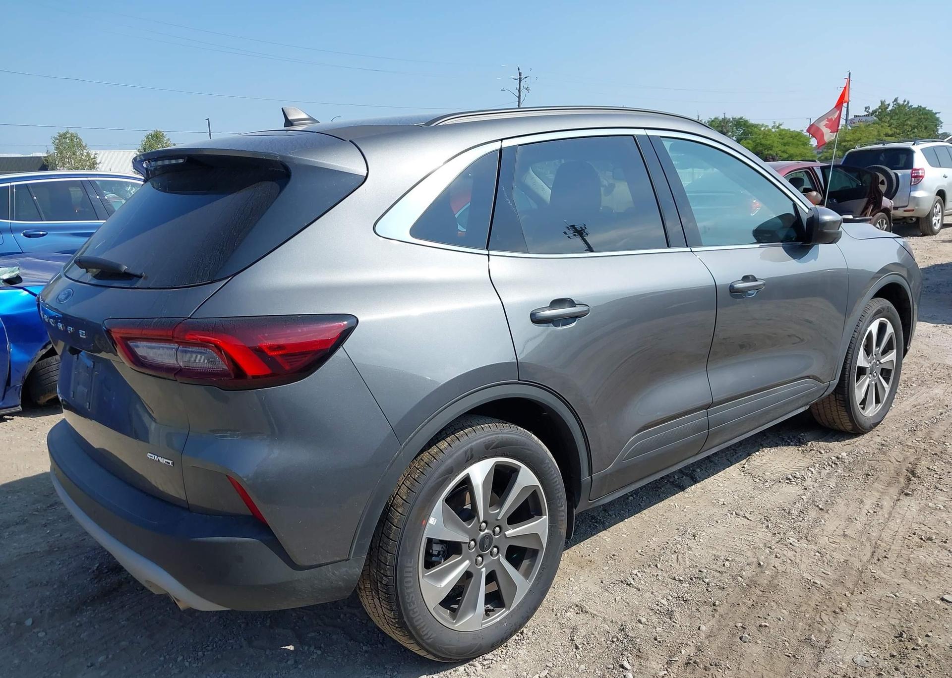2025 FORD ESCAPE PLATINUM