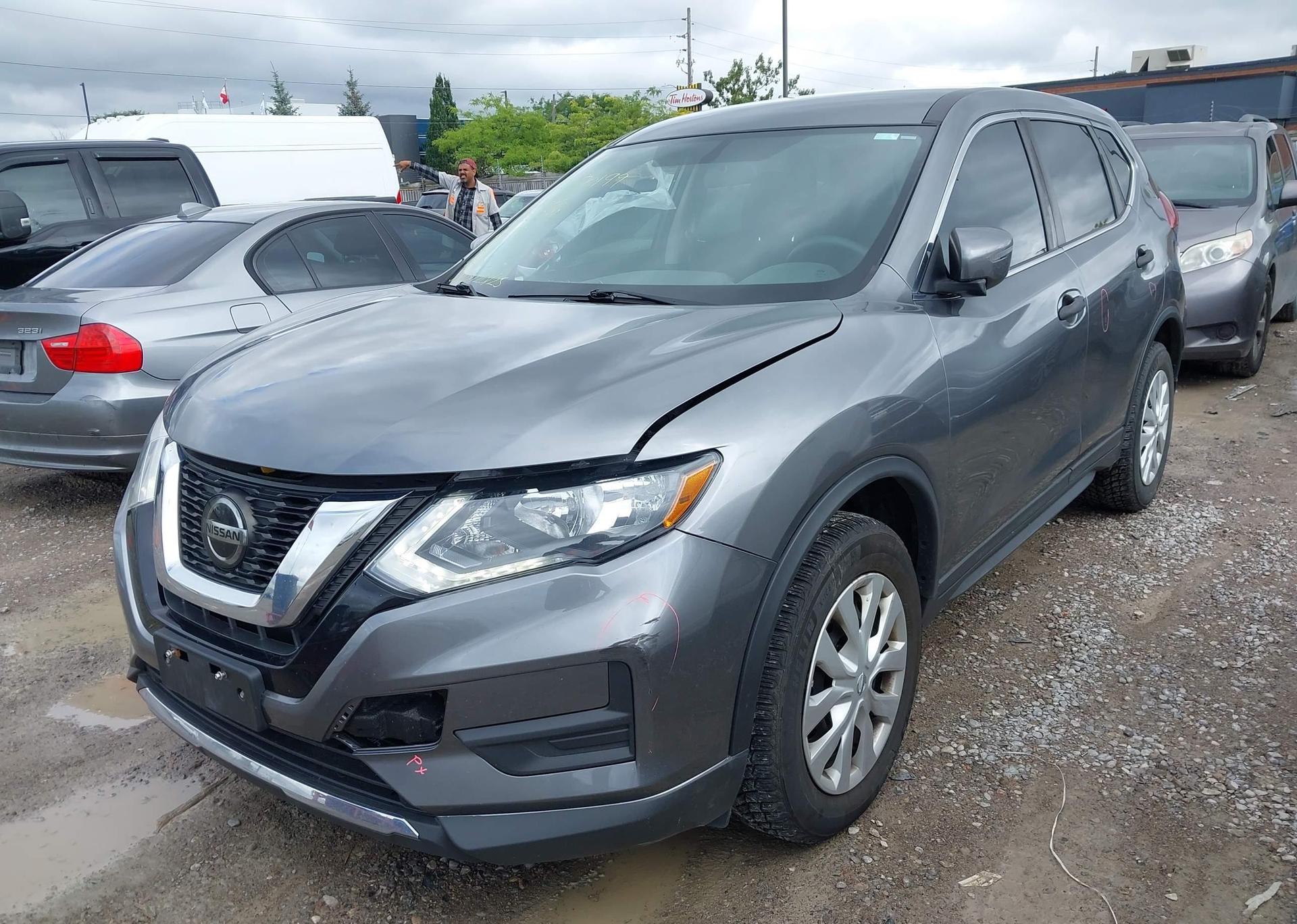 2019 NISSAN ROGUE S