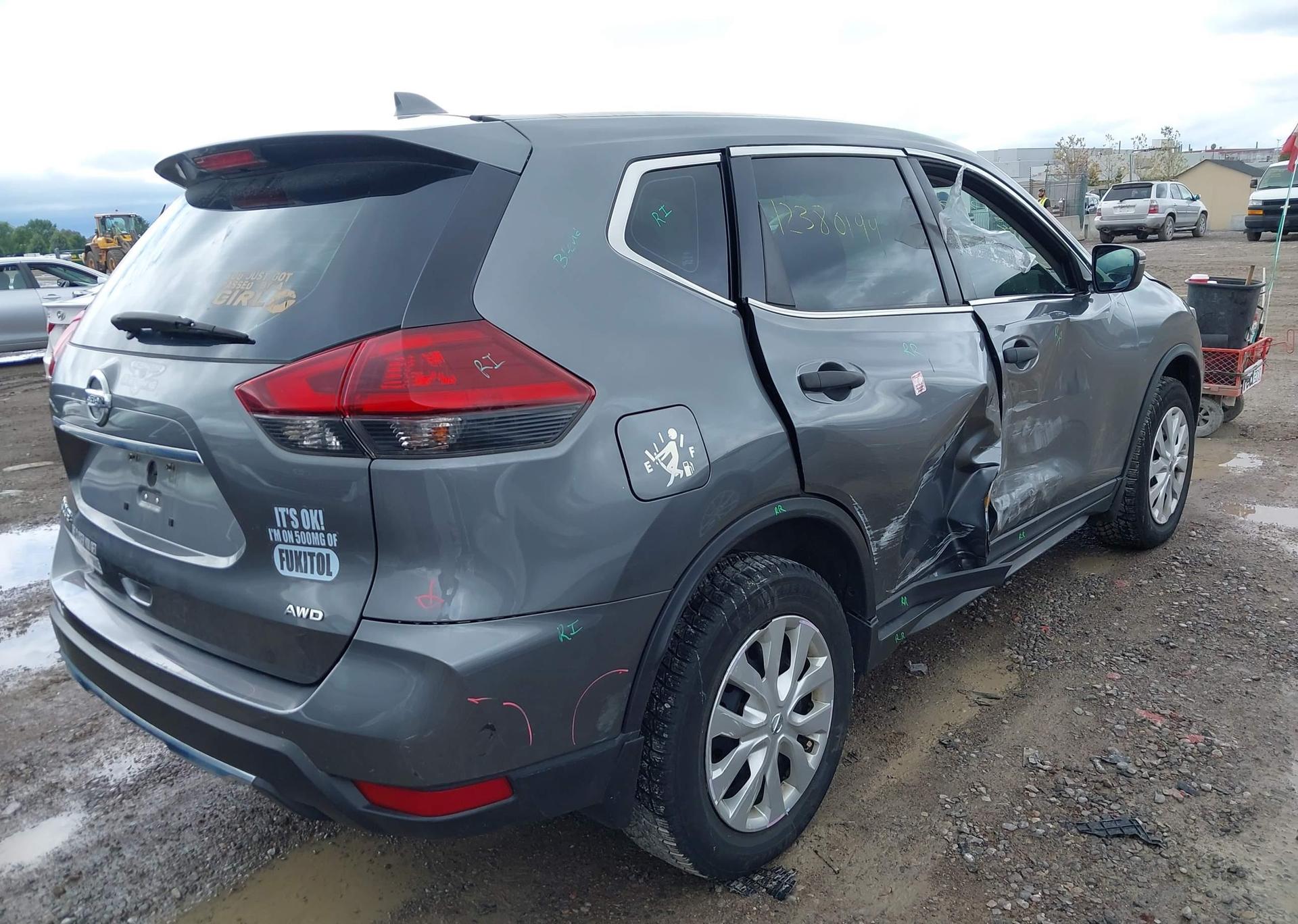 2019 NISSAN ROGUE S