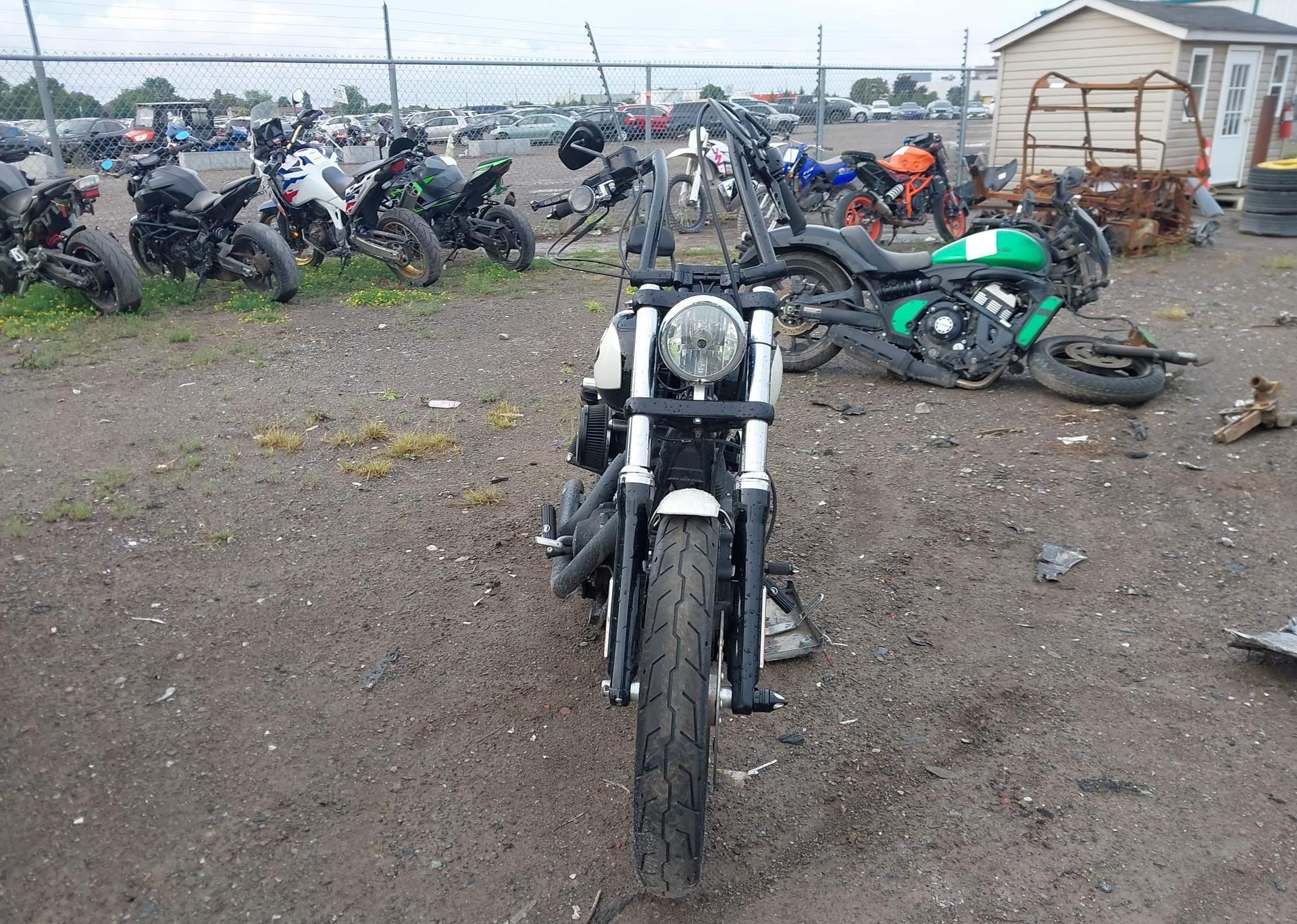 2014 HARLEY-DAVIDSON FXDBP DYNA STREET BOB