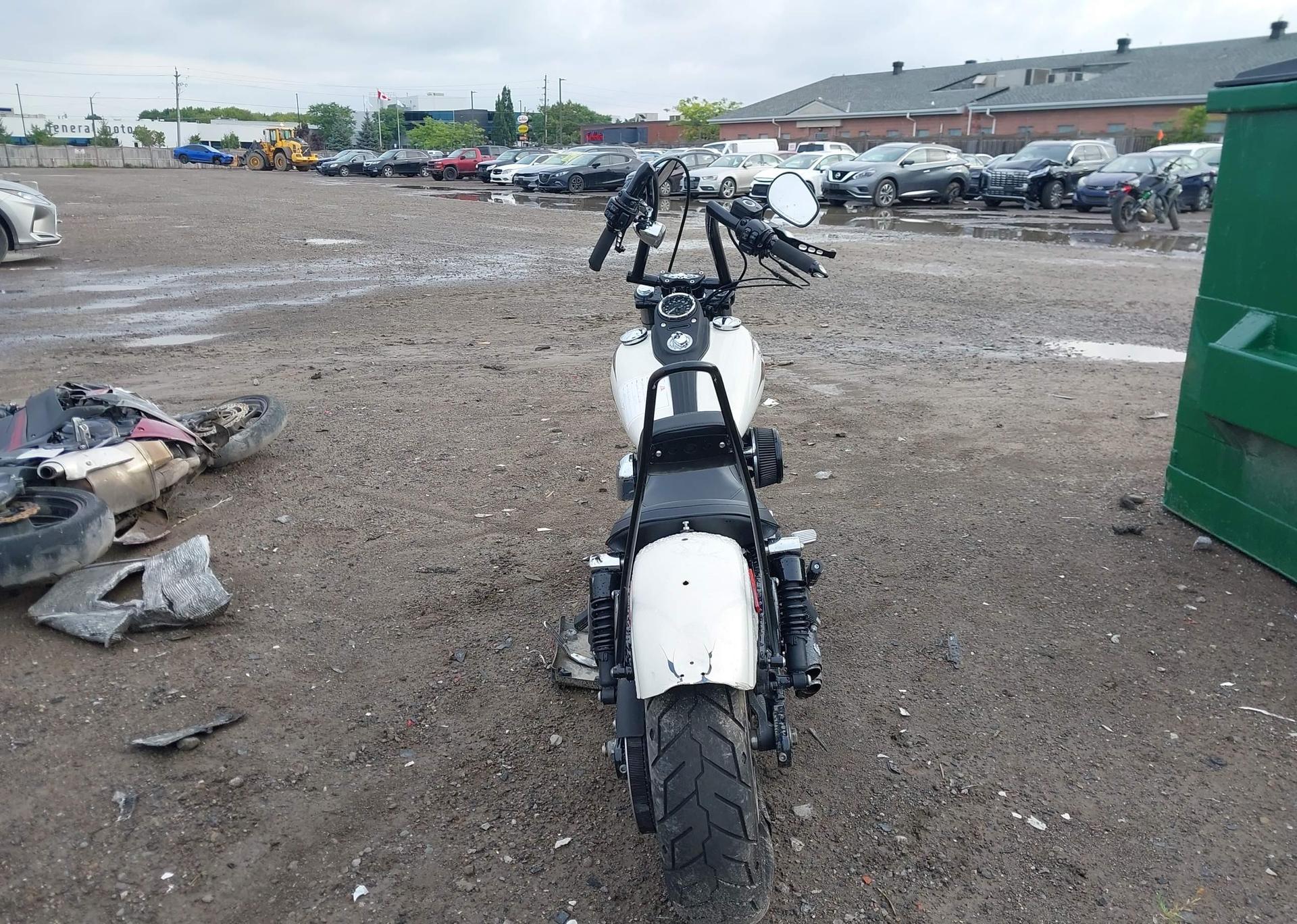 2014 HARLEY-DAVIDSON FXDBP DYNA STREET BOB