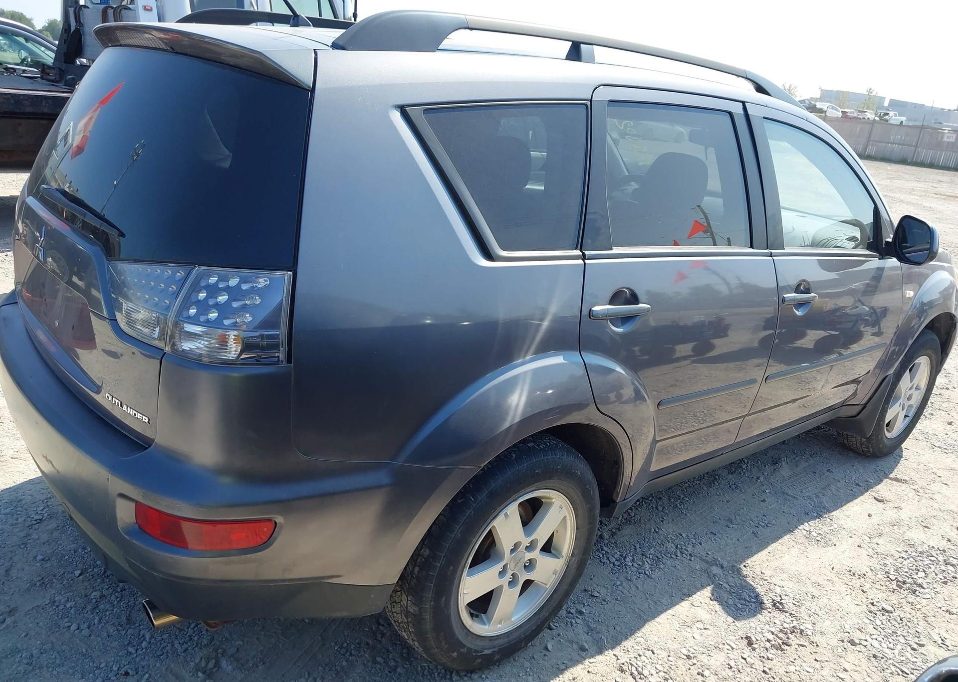 2008 MITSUBISHI OUTLANDER ES