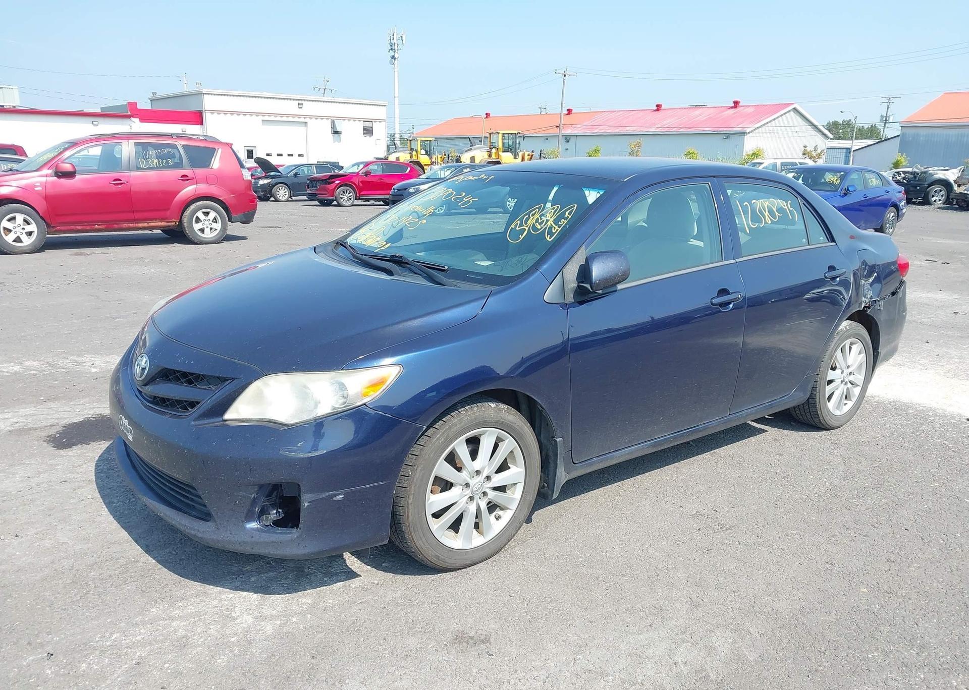 2013 TOYOTA COROLLA S