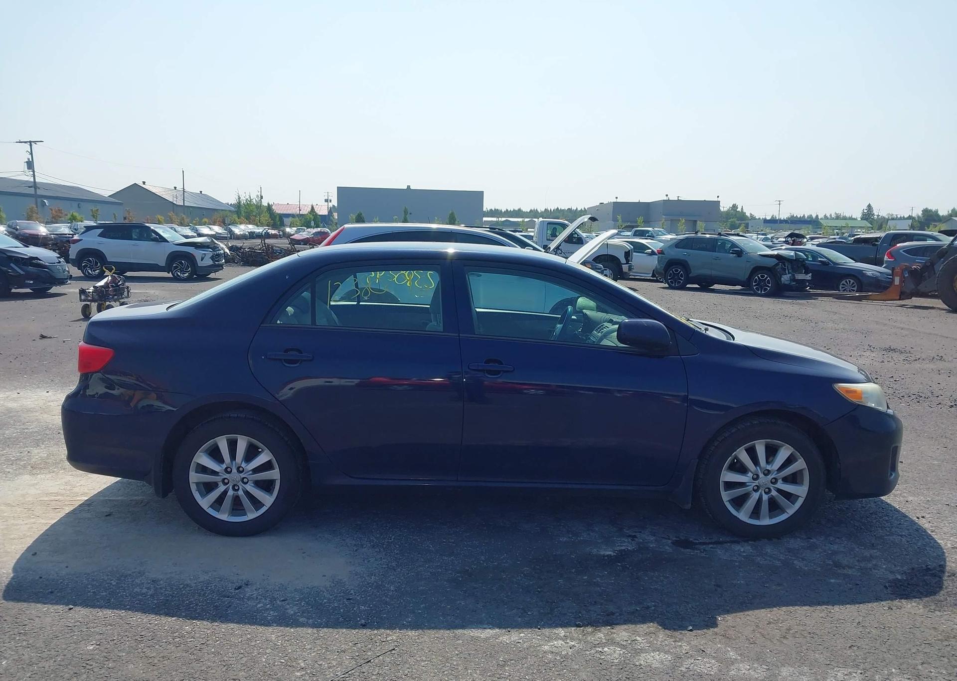 2013 TOYOTA COROLLA S