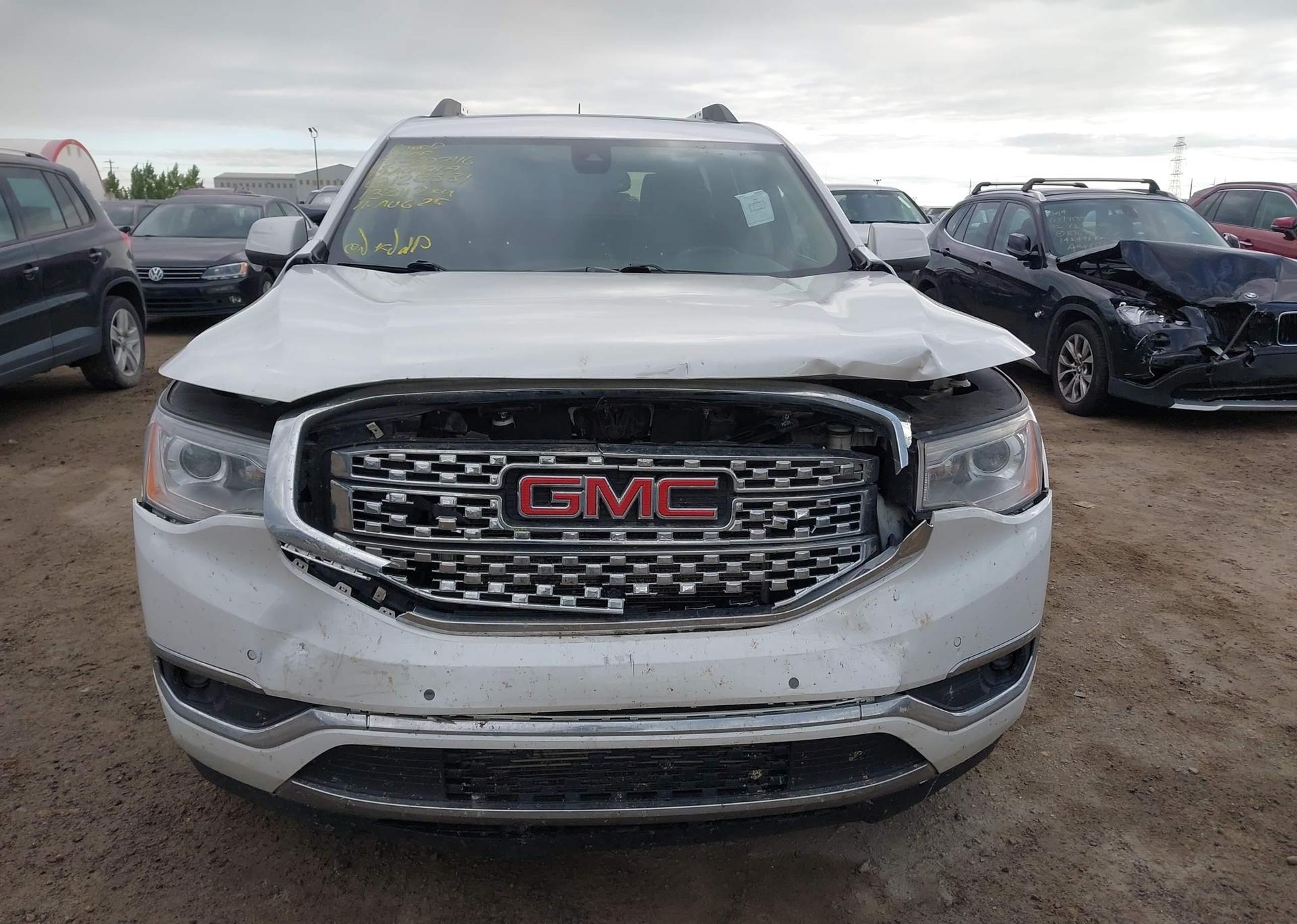 2019 GMC ACADIA DENALI
