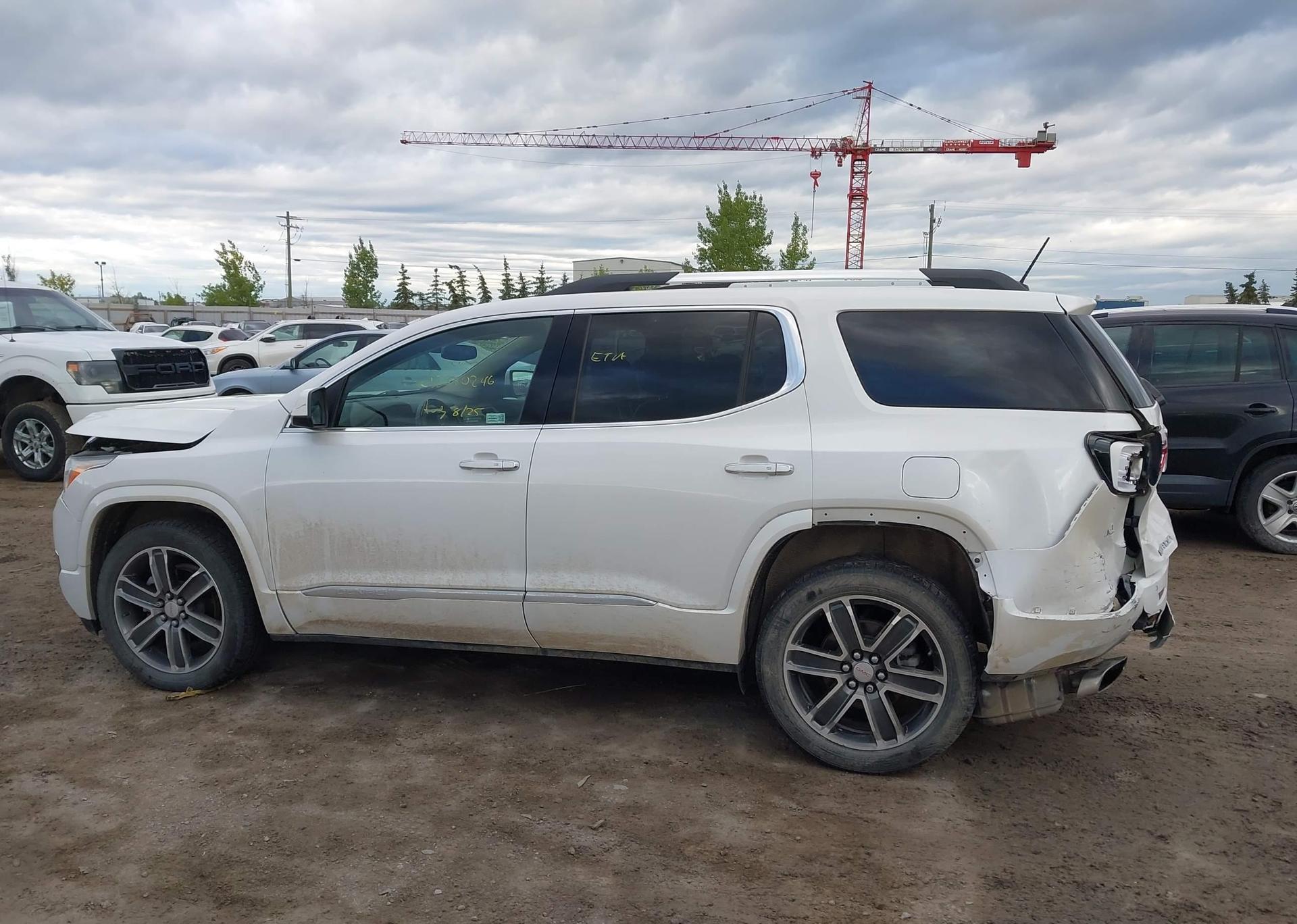 2019 GMC ACADIA DENALI