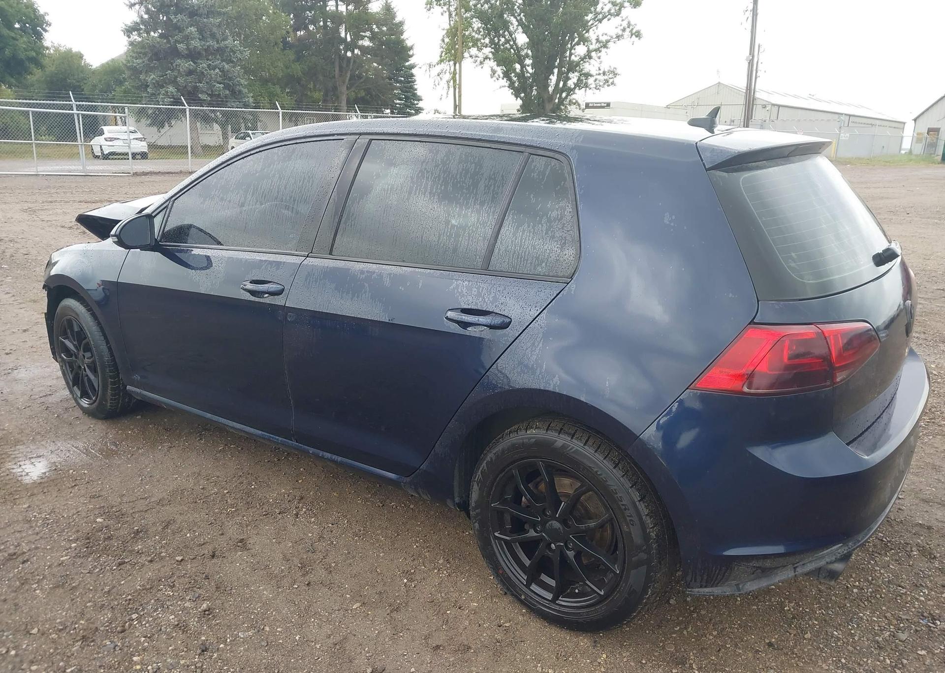 2017 VOLKSWAGEN GOLF S