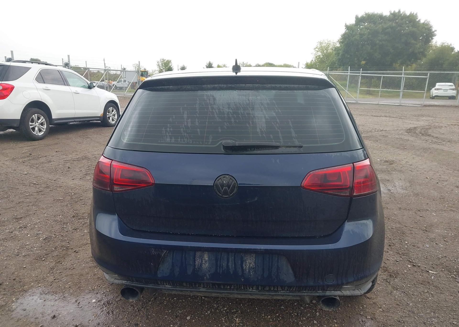 2017 VOLKSWAGEN GOLF S