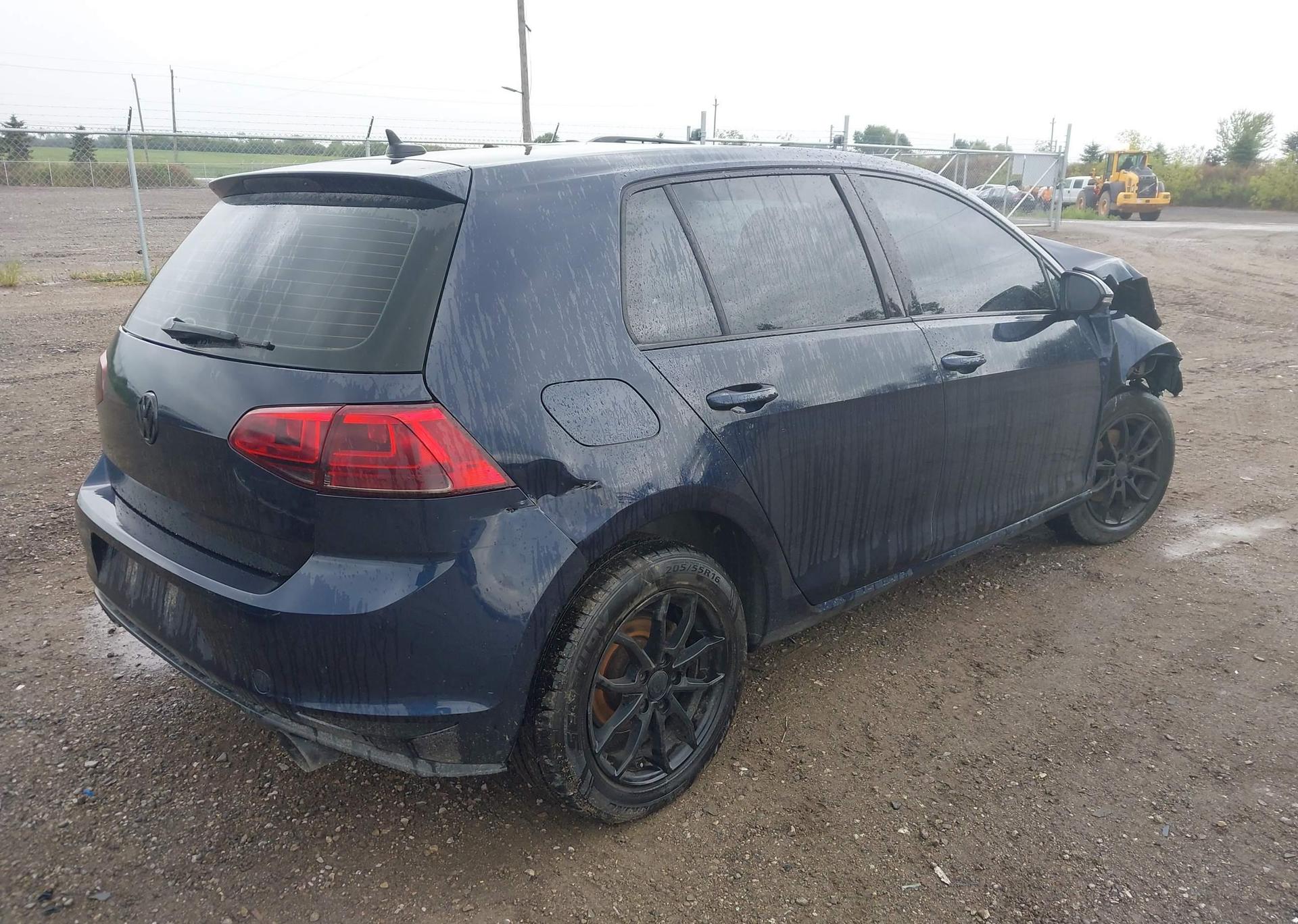 2017 VOLKSWAGEN GOLF S