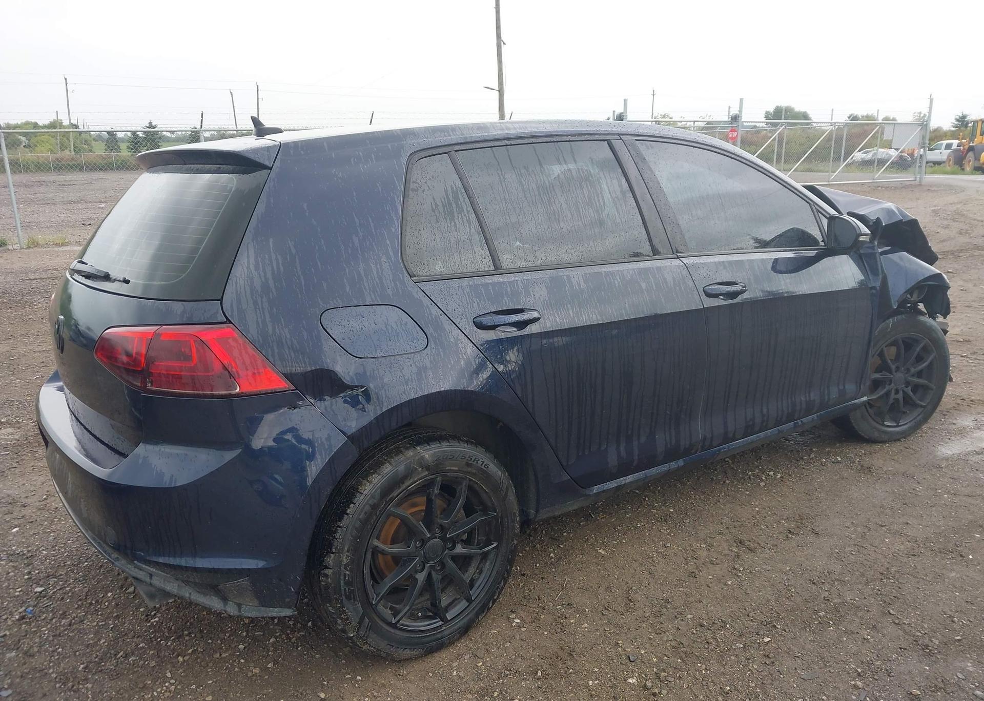 2017 VOLKSWAGEN GOLF S