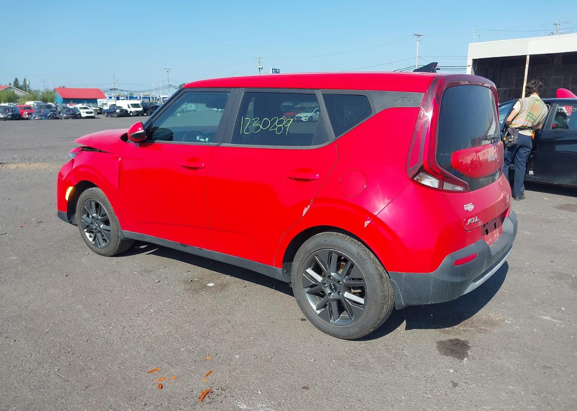 2022 KIA SOUL EX