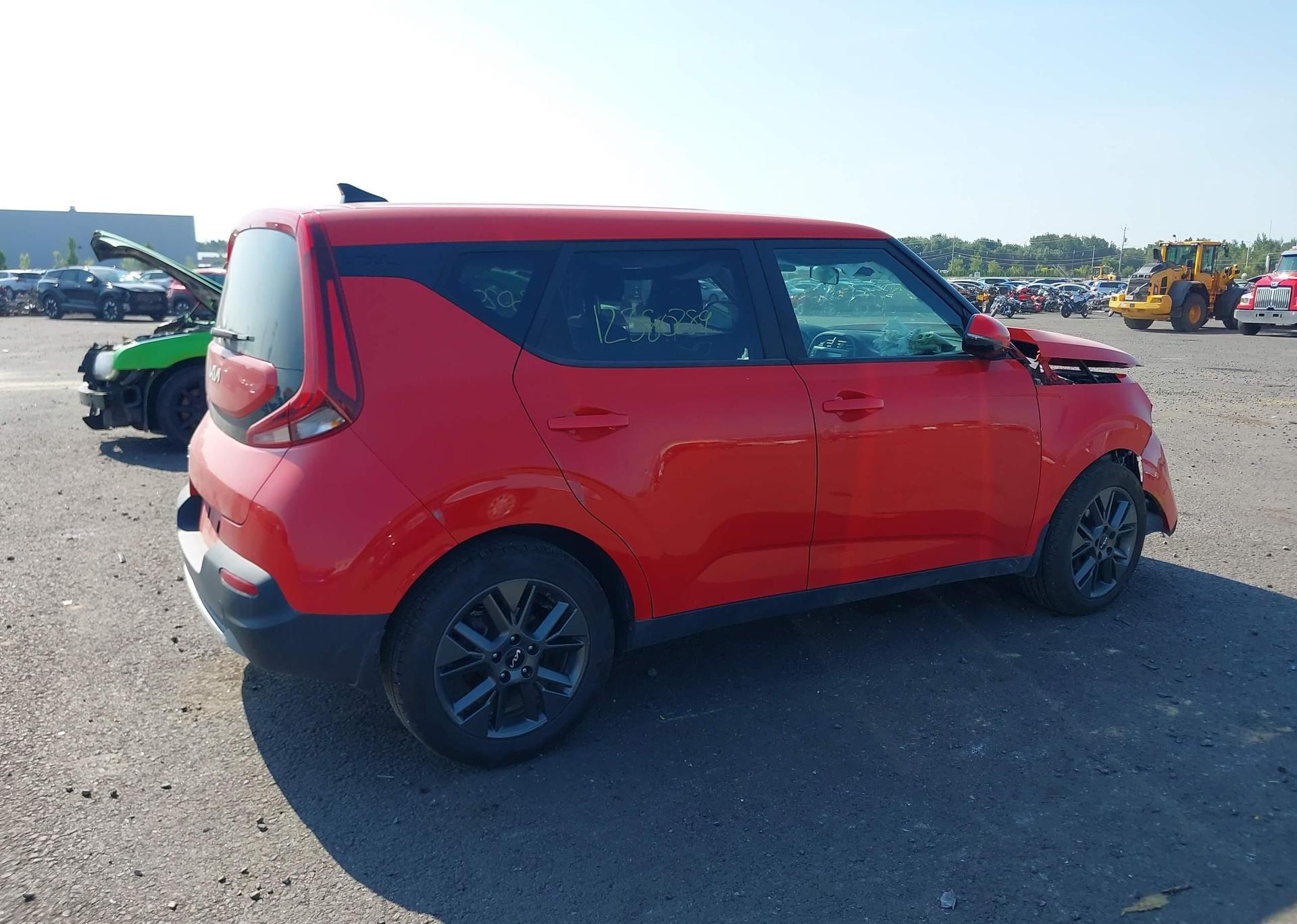 2022 KIA SOUL EX