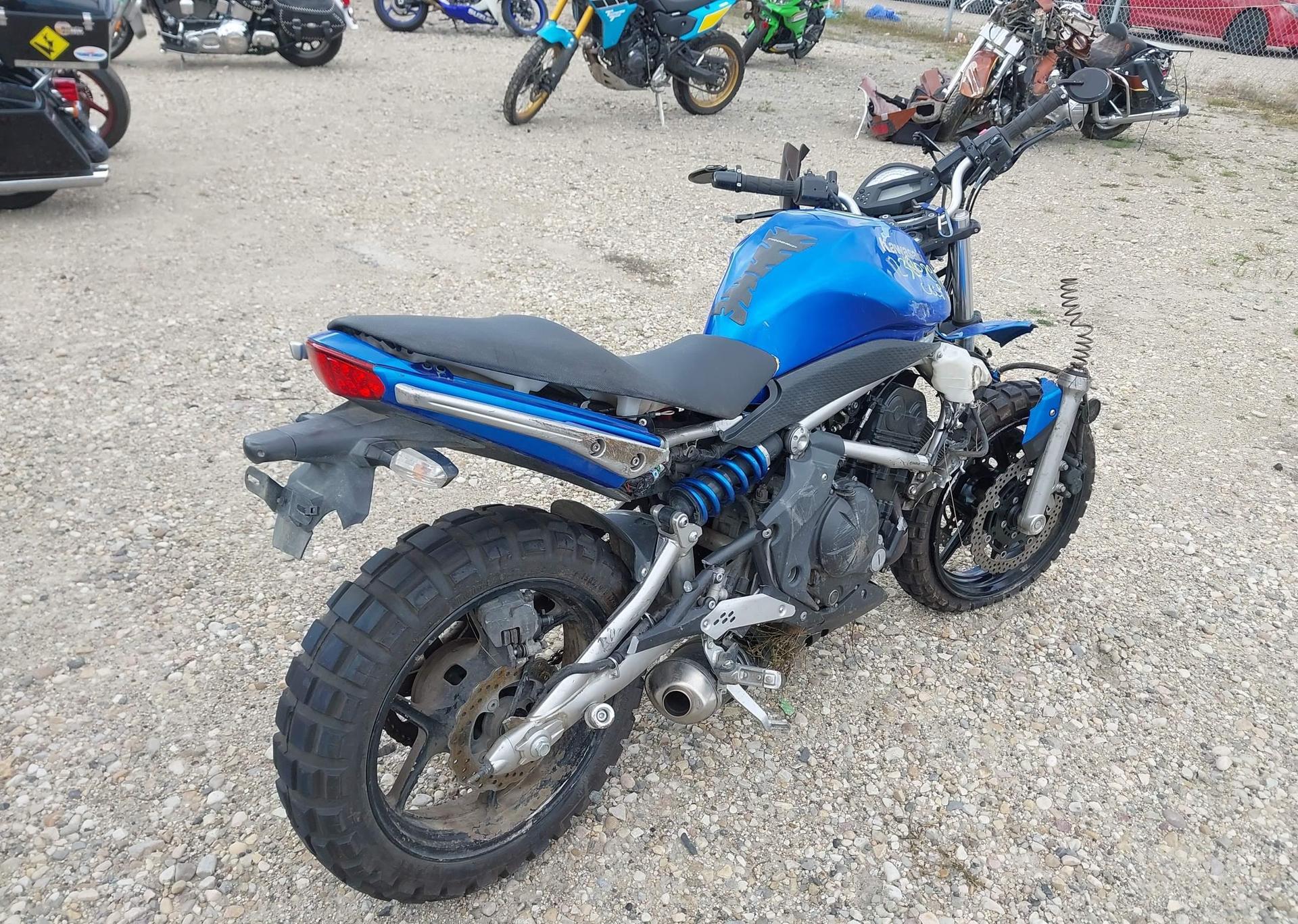2009 KAWASAKI ER650 C