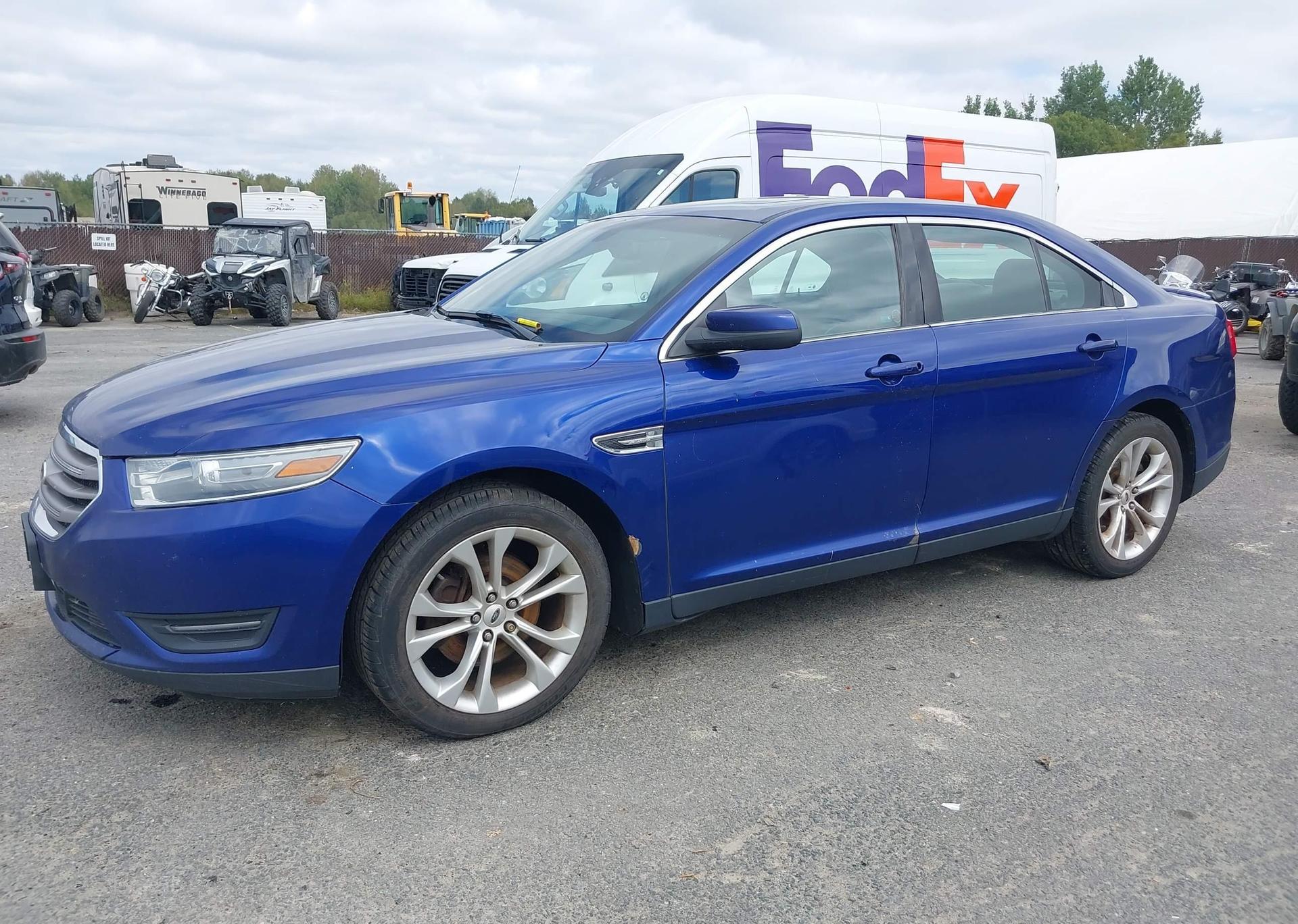 2013 FORD TAURUS SEL