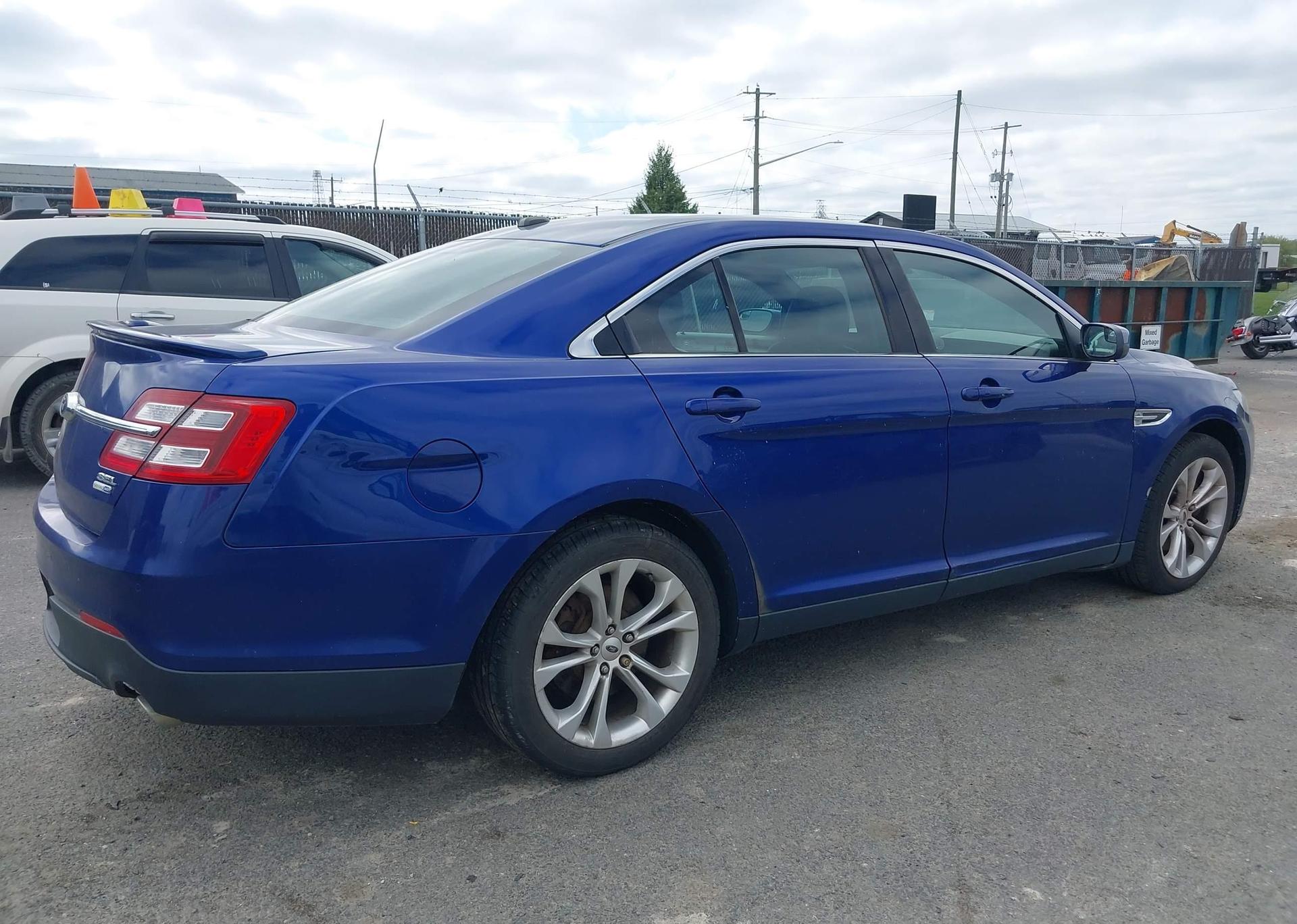 2013 FORD TAURUS SEL