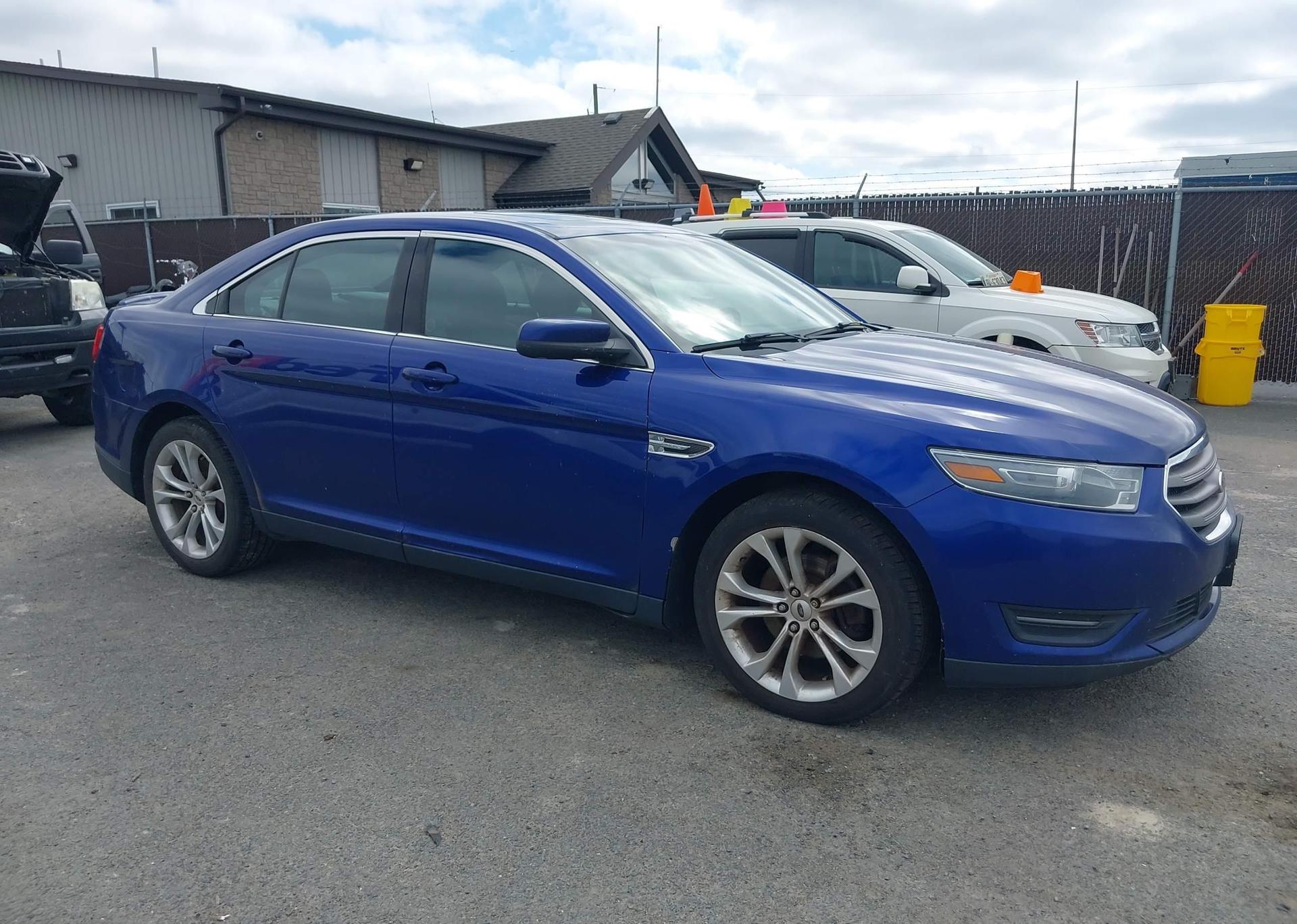 2013 FORD TAURUS SEL
