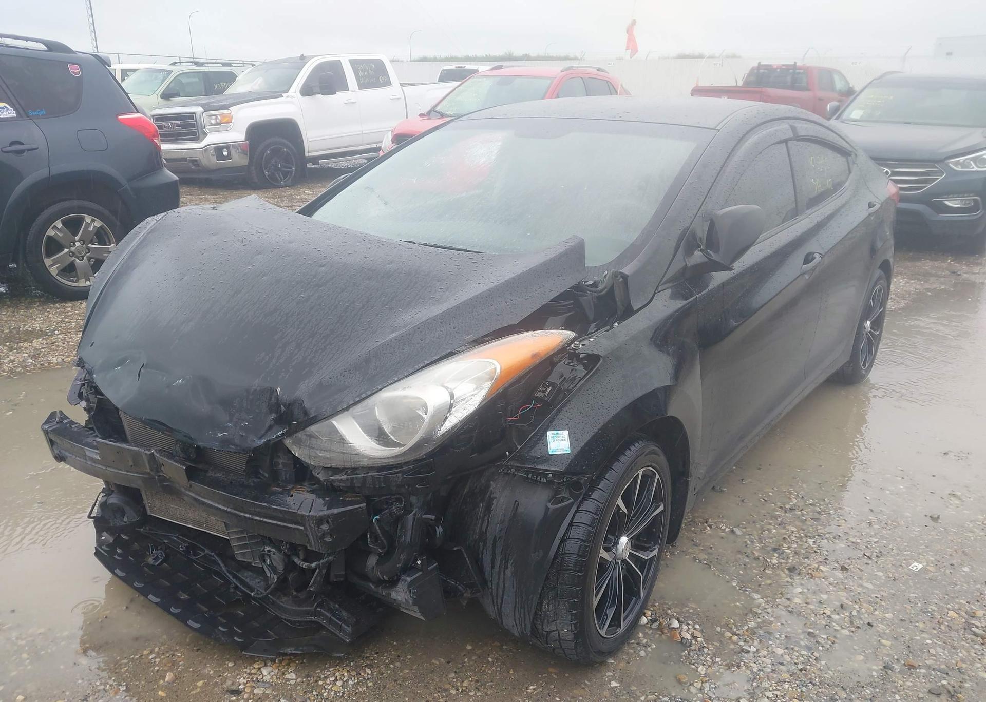 2013 HYUNDAI ELANTRA GL