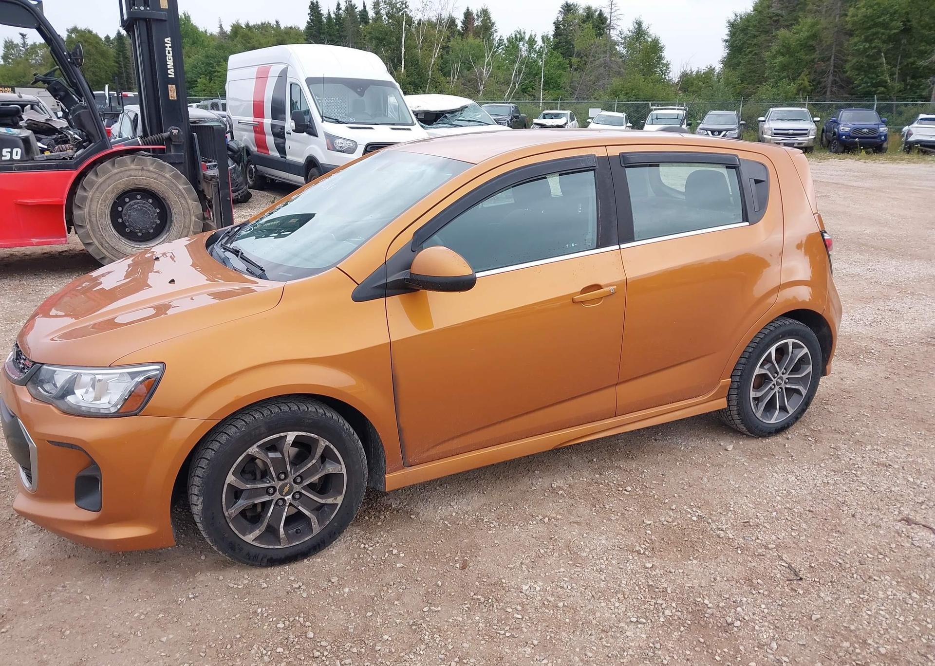 2017 CHEVROLET SONIC LT AUTO
