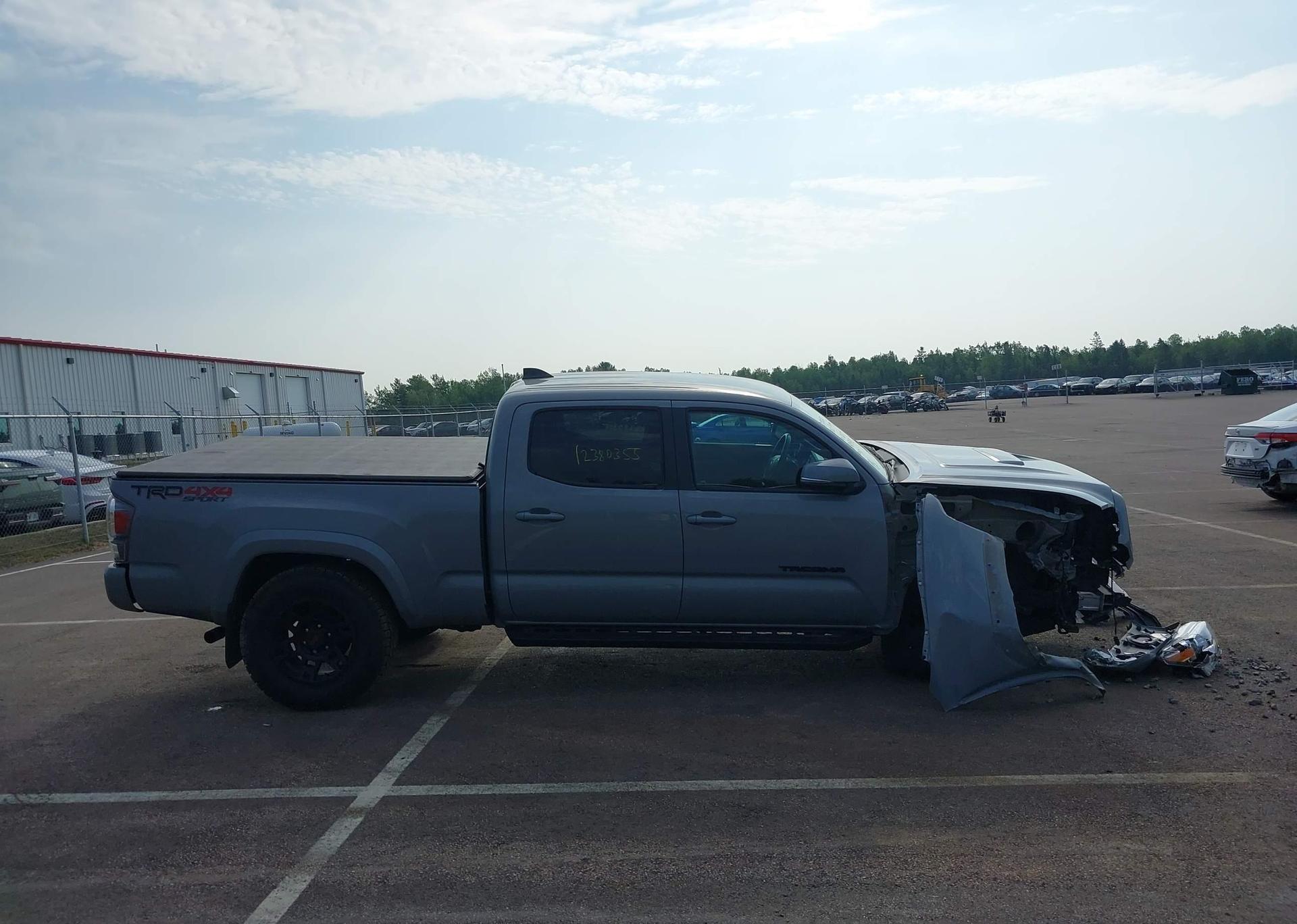 2021 TOYOTA TACOMA
