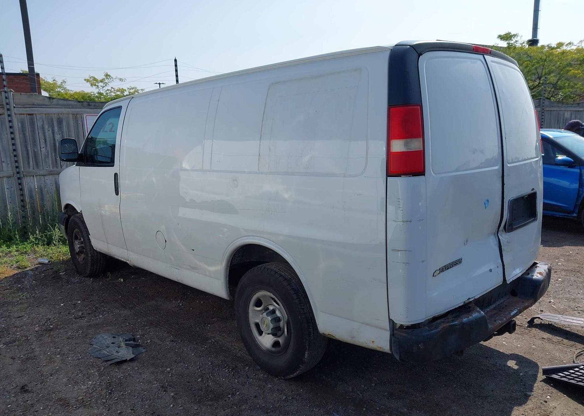 2008 CHEVROLET EXPRESS G2500