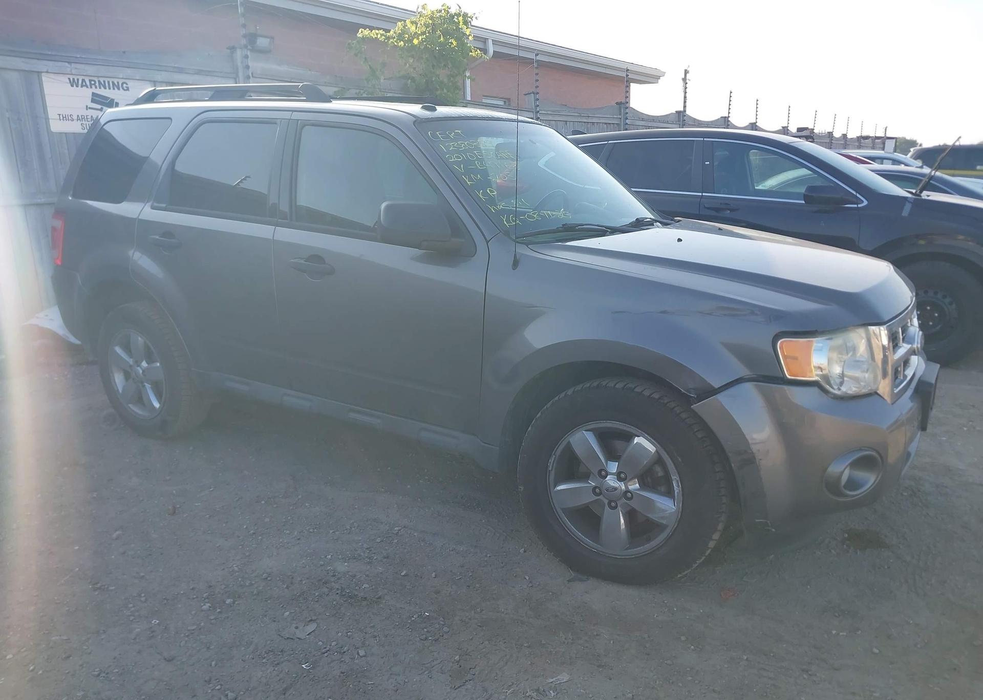 2010 FORD ESCAPE XLT