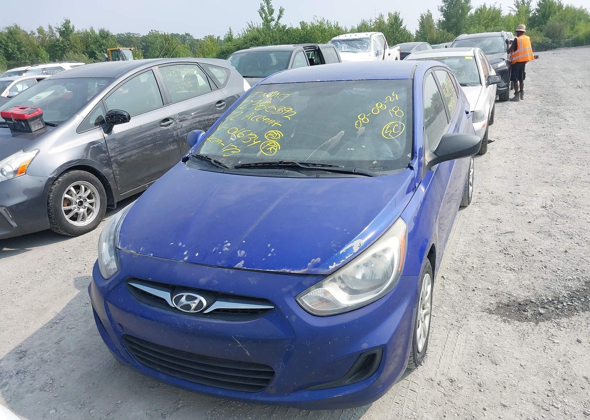 2012 HYUNDAI ACCENT GLS