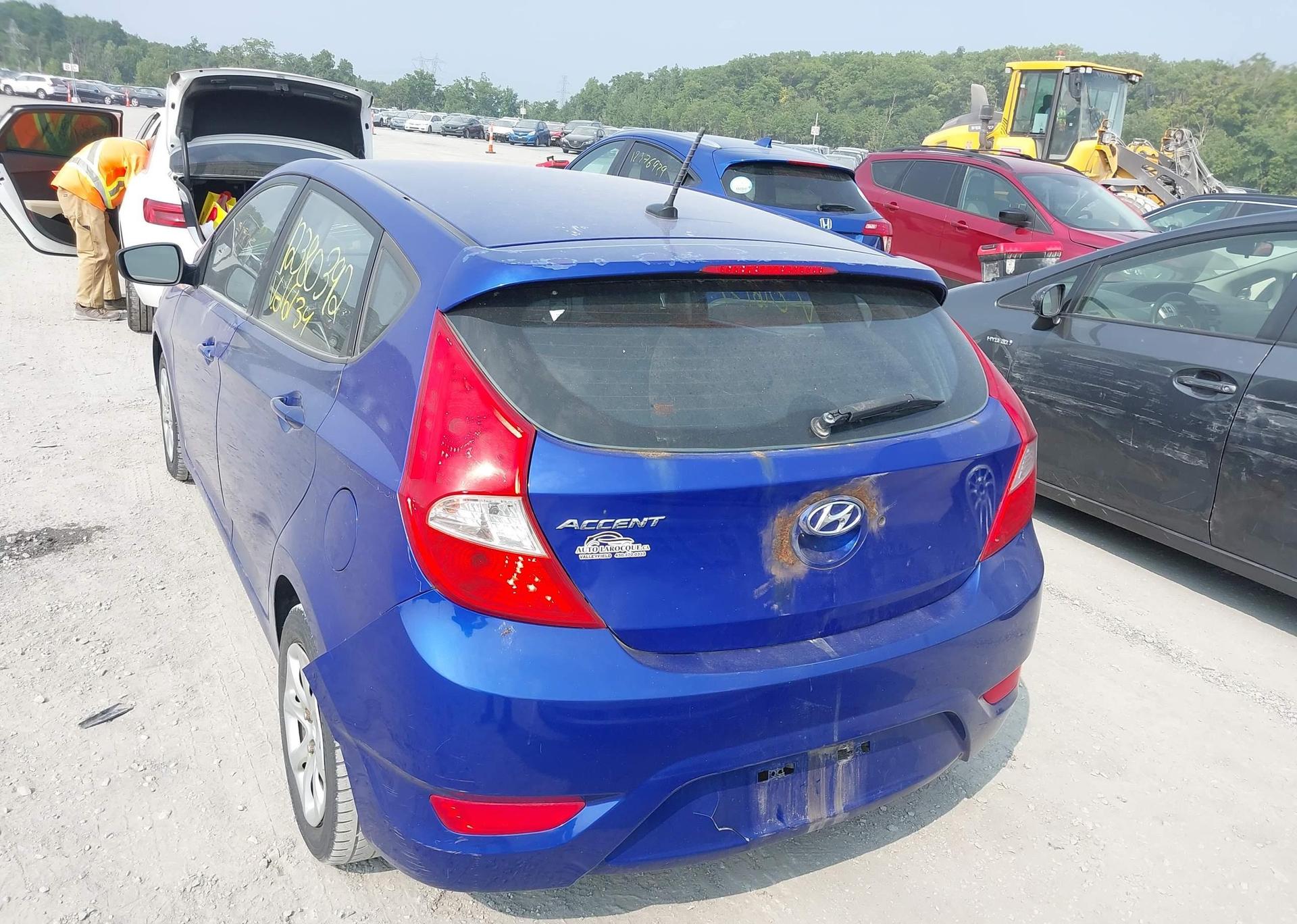 2012 HYUNDAI ACCENT GLS