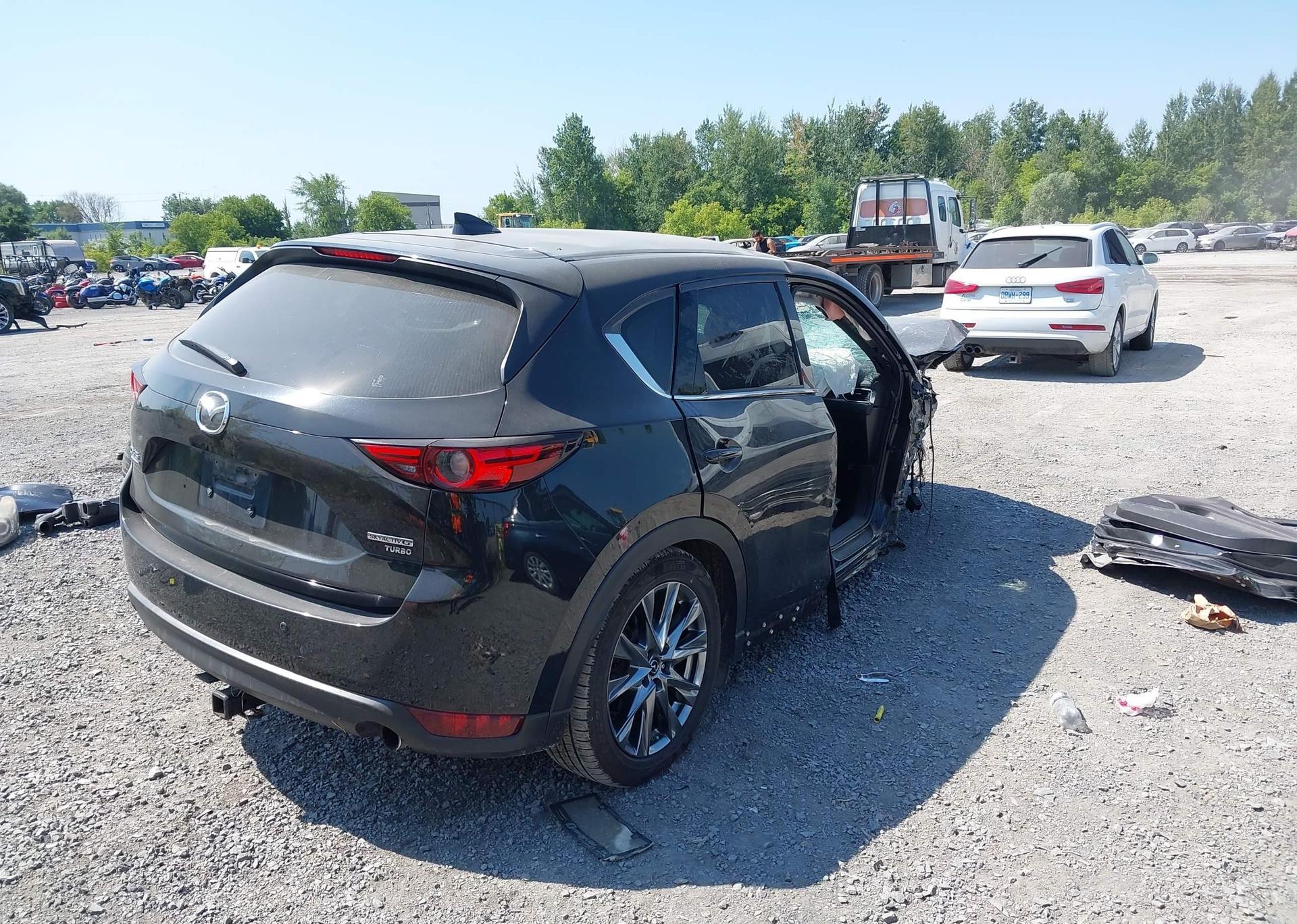 2021 MAZDA CX-5 SIGNATURE