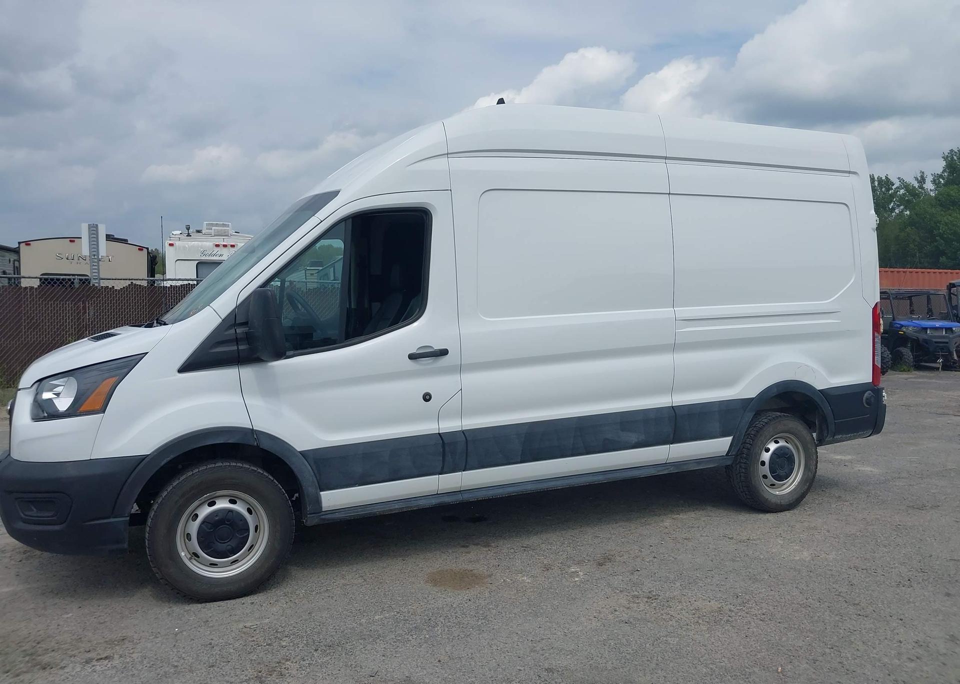 2024 FORD transit t-250