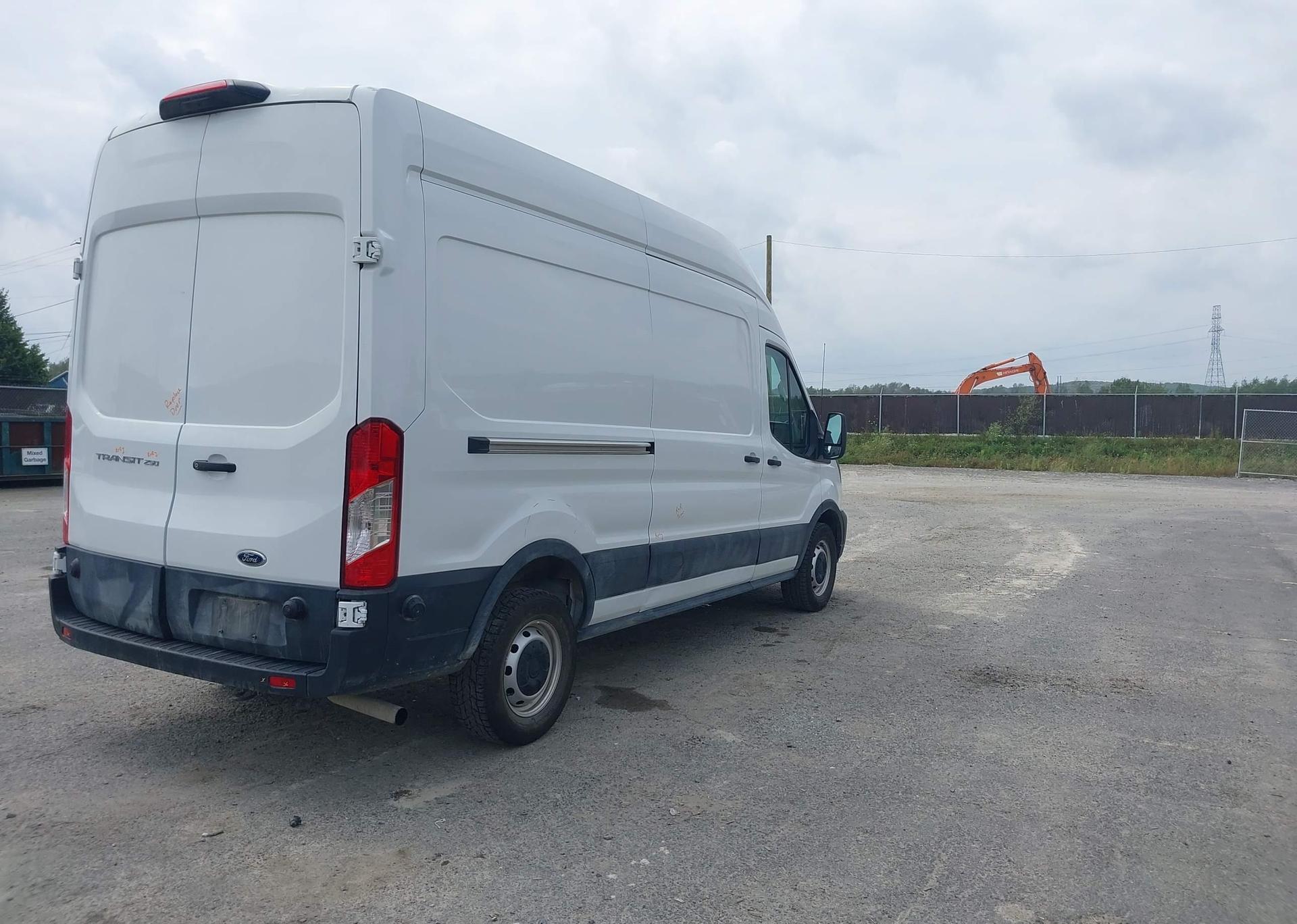 2024 FORD transit t-250