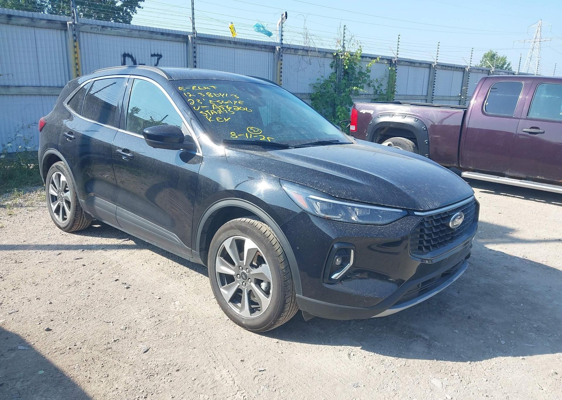 2023 FORD ESCAPE PLATINUM