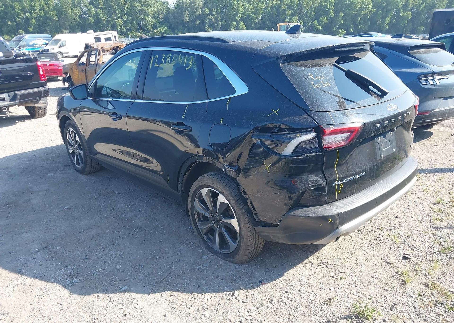 2023 FORD ESCAPE PLATINUM