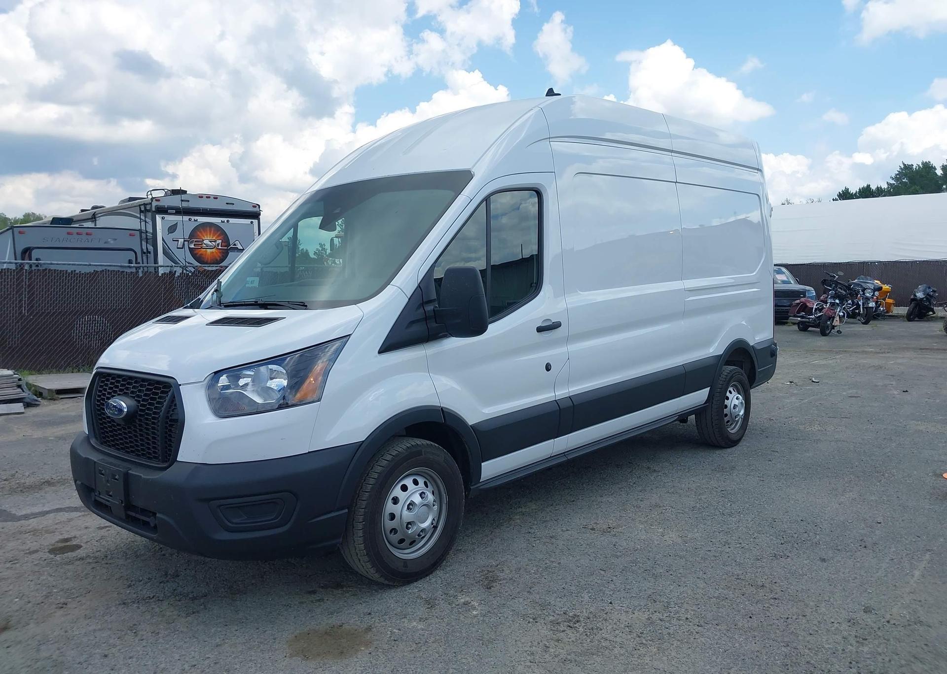 2025 FORD transit t-250