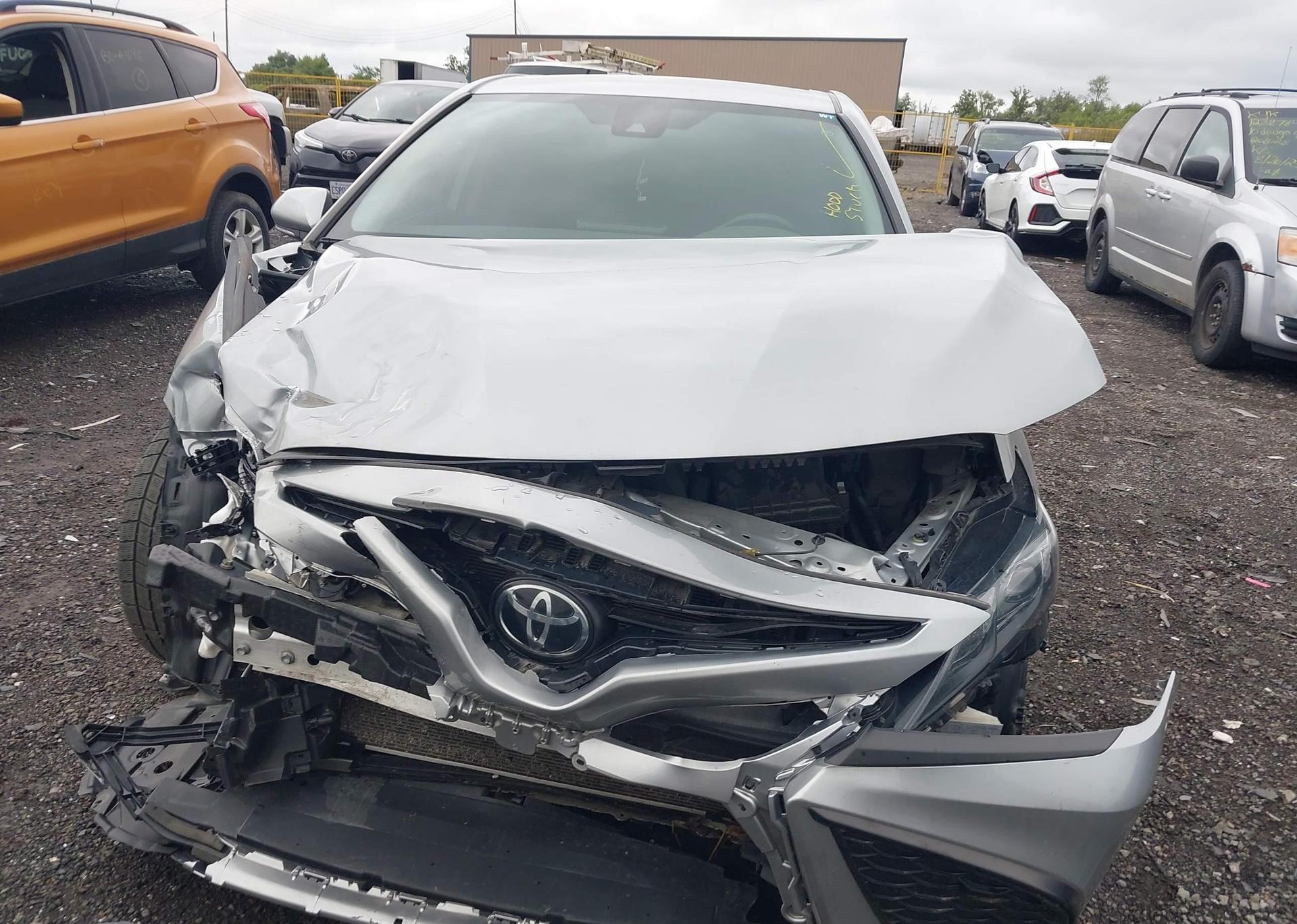 2022 TOYOTA CAMRY