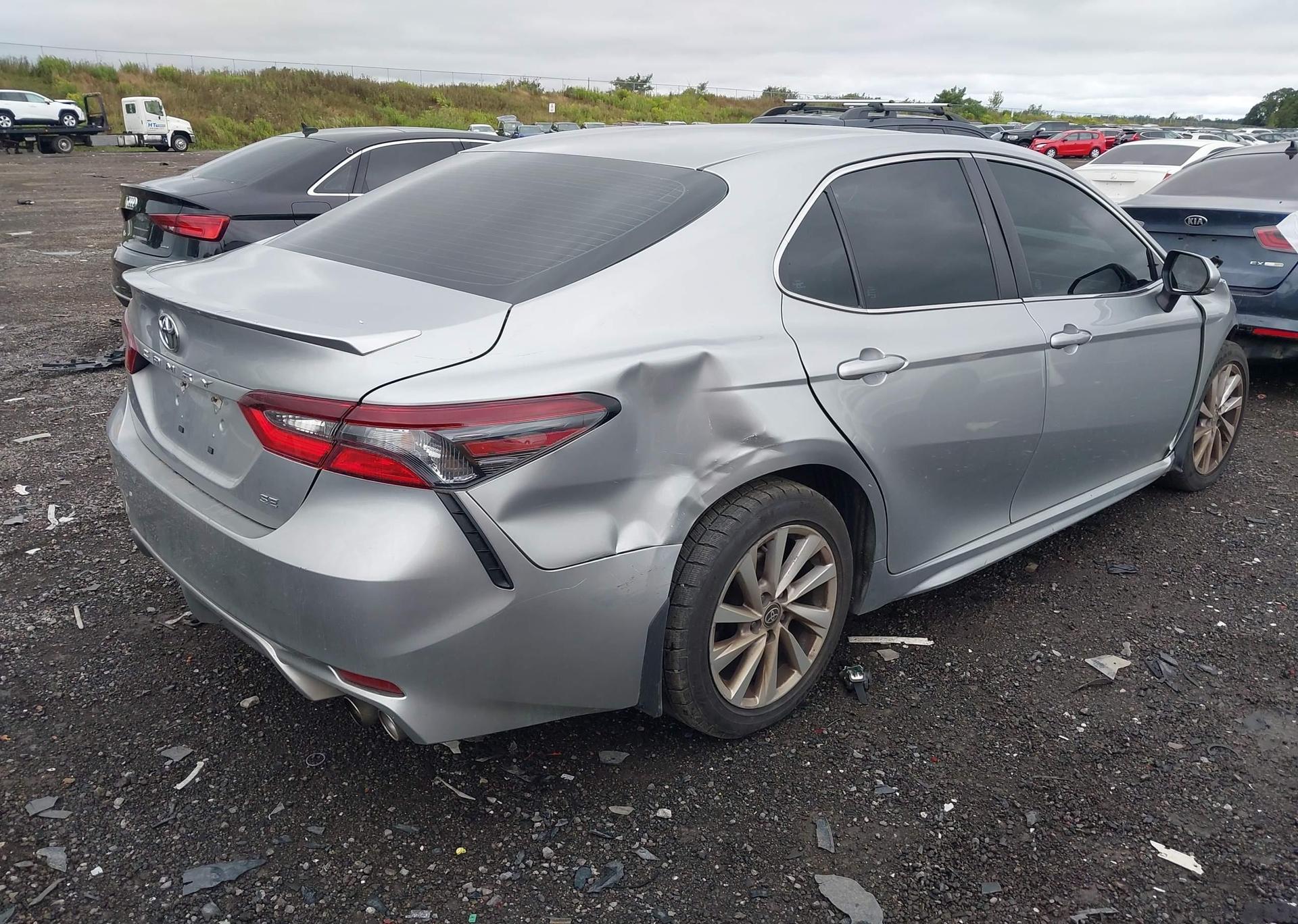 2022 TOYOTA CAMRY